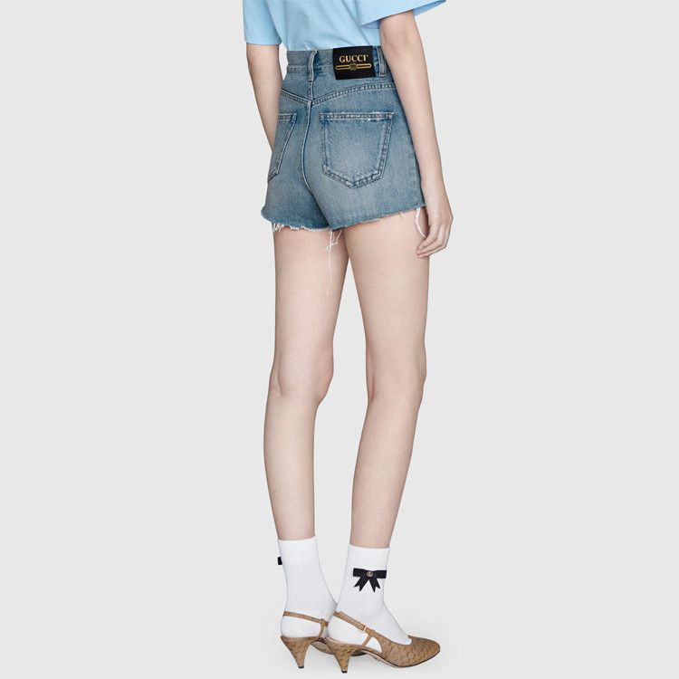 Gucci Gucci Apple Patch Denim Shorts Size 24 Size 24" / US 00 / IT 34 - 6 Thumbnail