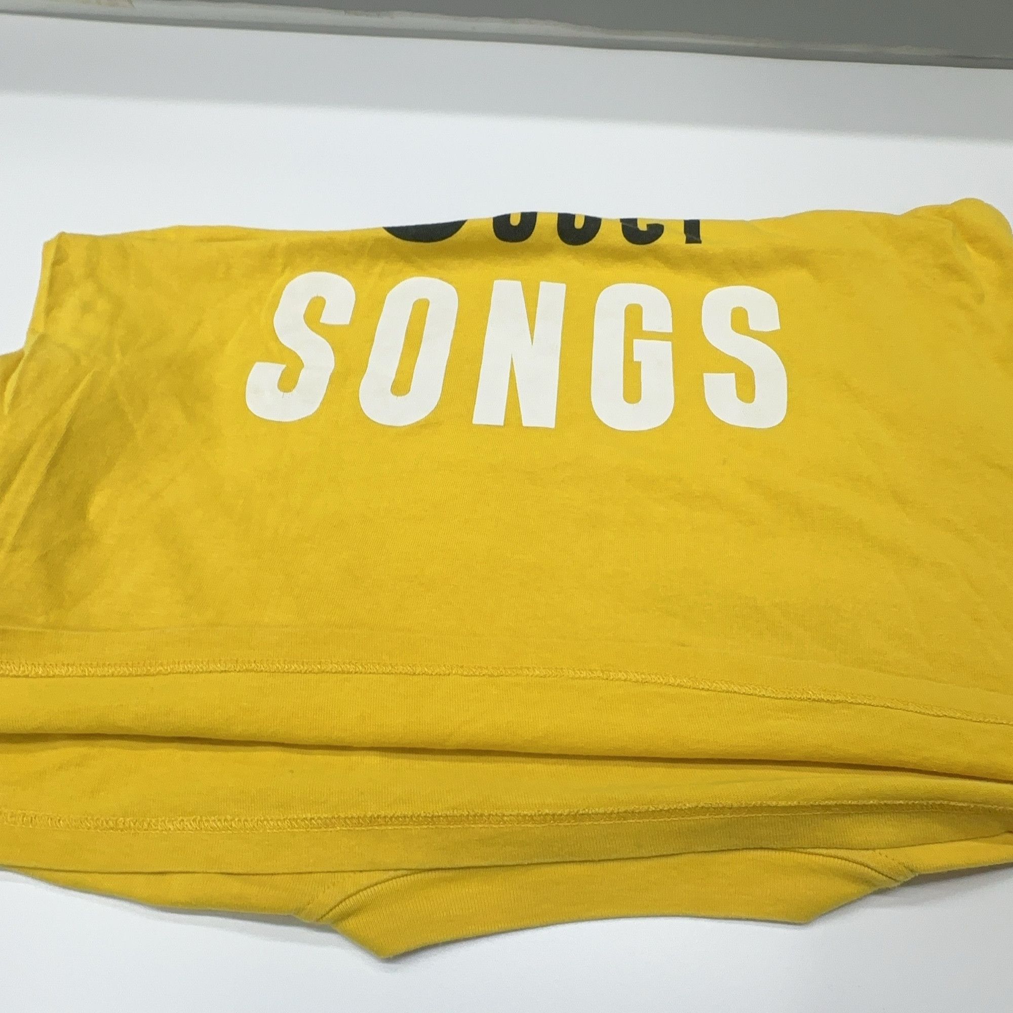 Gucci Gucci 100 Logo Graphic T-Shirt Size M Size US M / EU 48-50 / 2 - 9 Thumbnail