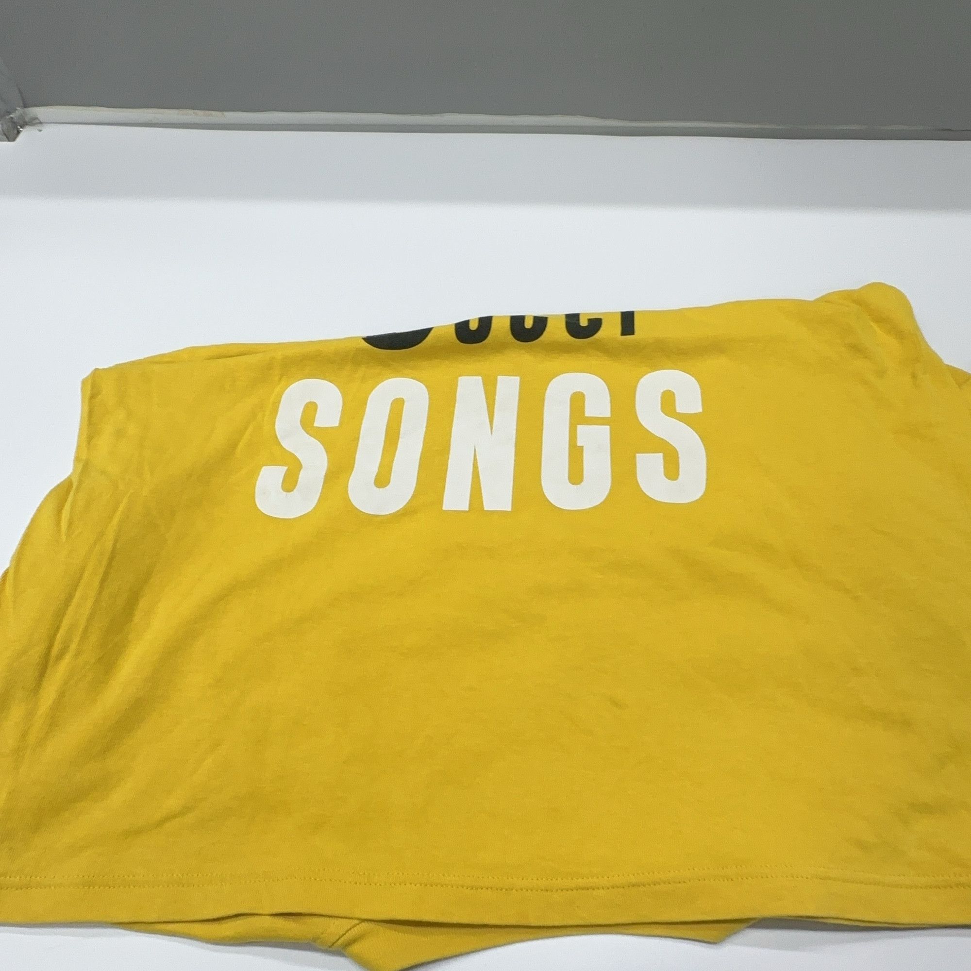 Gucci Gucci 100 Logo Graphic T-Shirt Size M Size US M / EU 48-50 / 2 - 8 Thumbnail