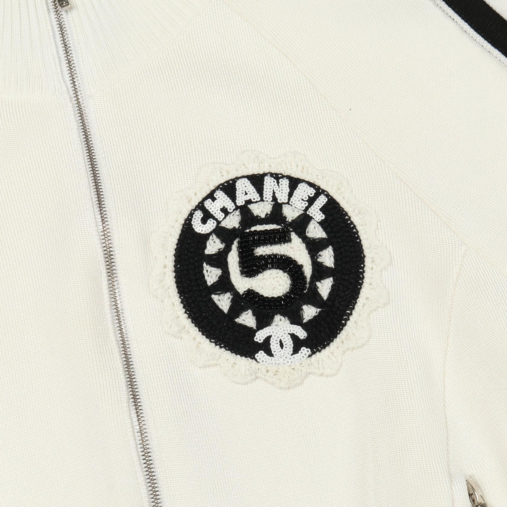 Chanel Chanel Chanel Coco Mark Viscose Outerwear Textile Outerwear P74166K10645 23C DUTY FREE for USA Size ONE SIZE - 7 Thumbnail