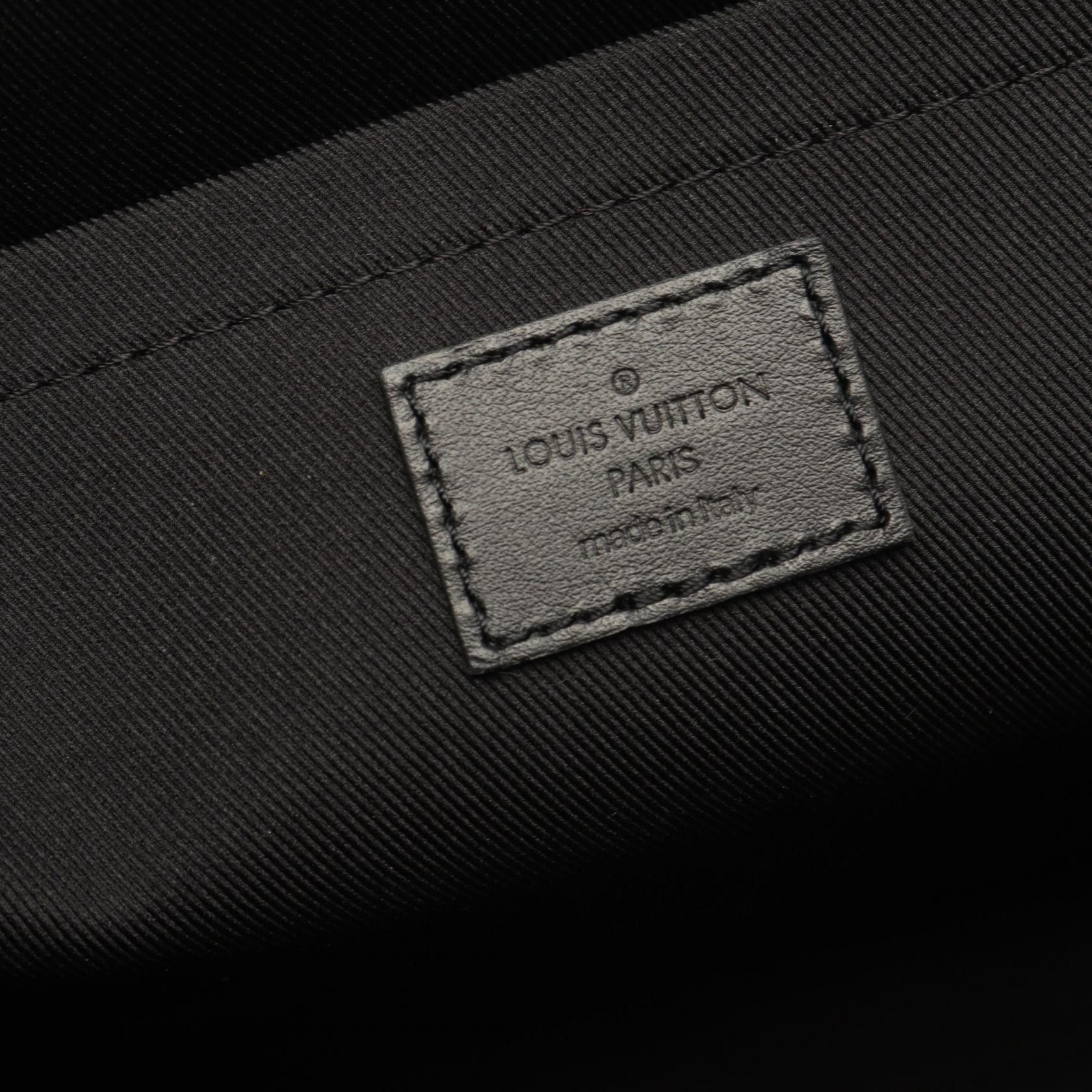 Louis Vuitton Louis Vuitton Louis Vuitton Sac Plat 24H Monogram Eclipse Tote Bag Textile Tote Bag M47059 DUTY FREE for USA Size ONE SIZE - 4 Thumbnail