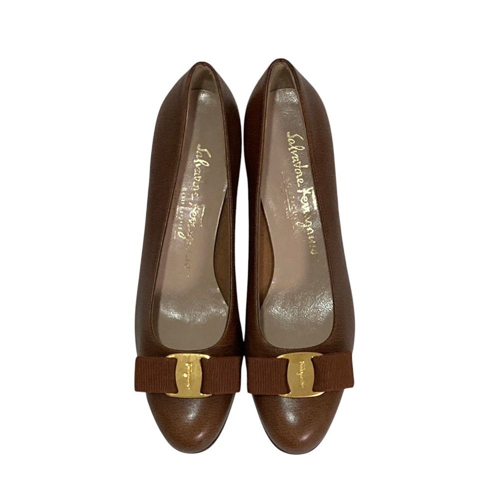 Salvatore Ferragamo Salvatore Ferragamo Salvatore Ferragamo Vara Leather Pumps Leather Shoes DUTY FREE for USA Size ONE SIZE - 5 Thumbnail