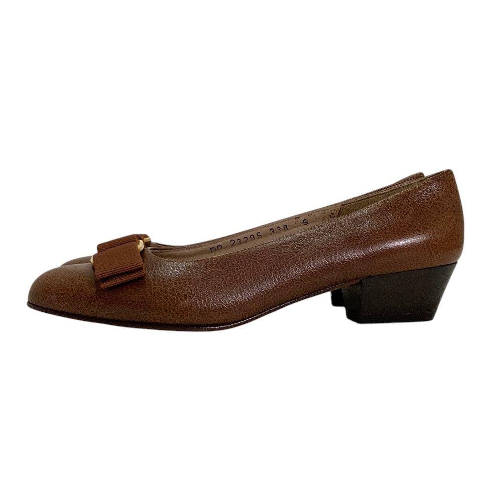 Salvatore Ferragamo Salvatore Ferragamo Salvatore Ferragamo Vara Leather Pumps Leather Shoes DUTY FREE for USA Size ONE SIZE - 2 Thumbnail