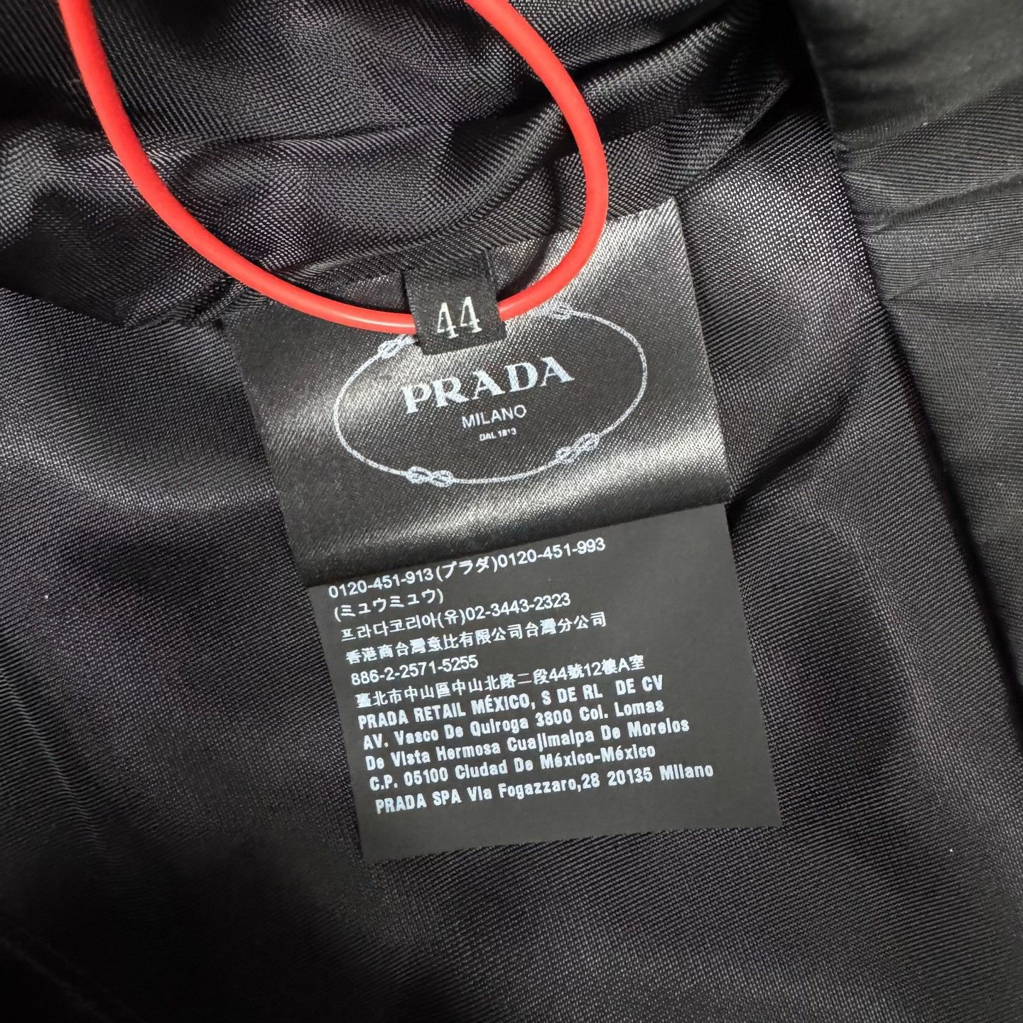 Prada Prada Black Triangle Logo Nylon Sleeveless Top Size US S / EU 44-46 / 1 - 6 Thumbnail