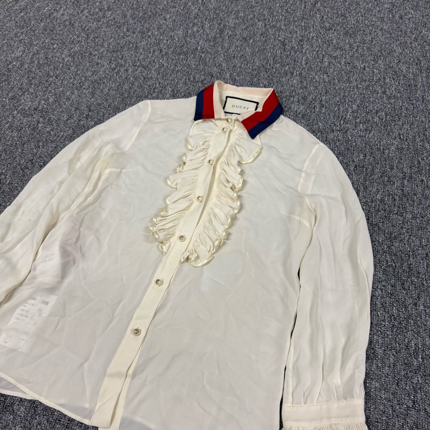 Gucci Gucci Silk Shirt Red White Blue Web Ruffle Size S / US 4 / IT 40 - 4 Thumbnail