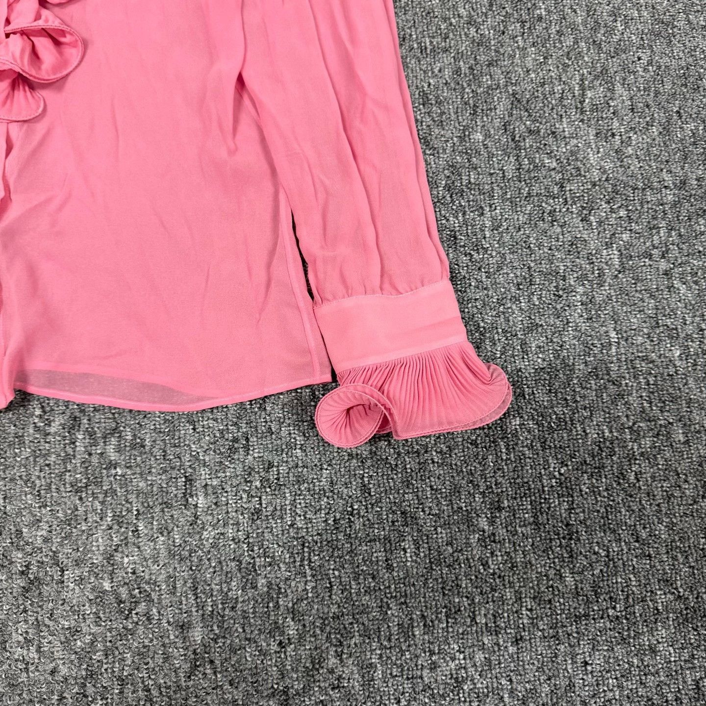 Gucci Gucci Pink Chiffon Ruffle Stand Collar Blouse Size S / US 4 / IT 40 - 3 Thumbnail
