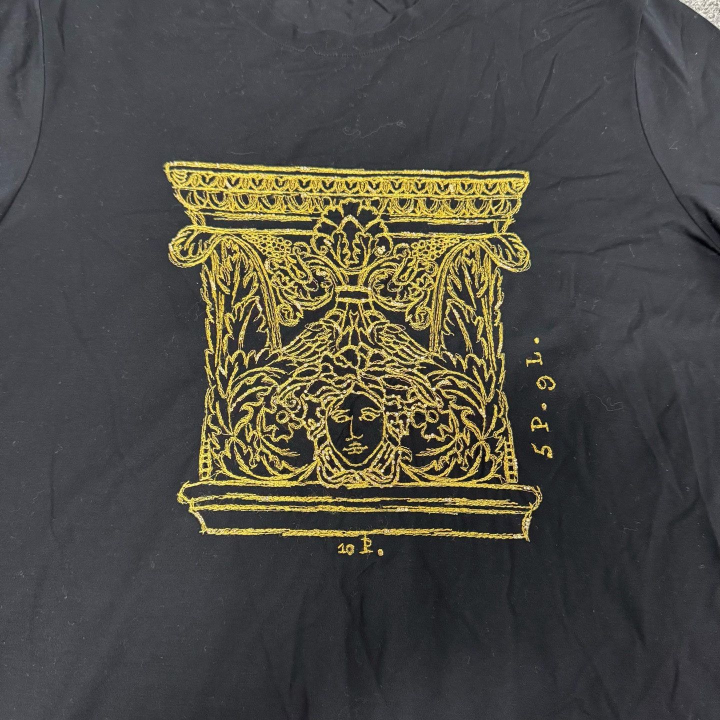 Versace Versace Black Roman Column Print Short-Sleeve T-Shirt L Size US L / EU 52-54 / 3 - 4 Thumbnail