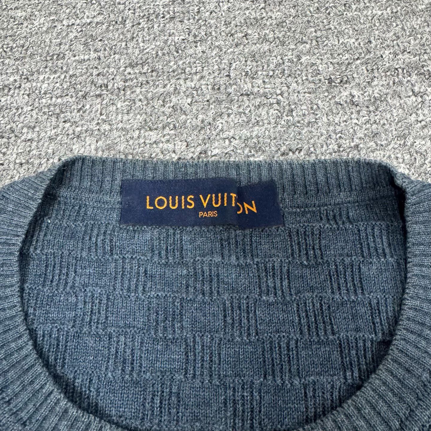 Louis Vuitton Louis Vuitton Checkered Crewneck Wool Sweater M Size US M / EU 48-50 / 2 - 6 Thumbnail