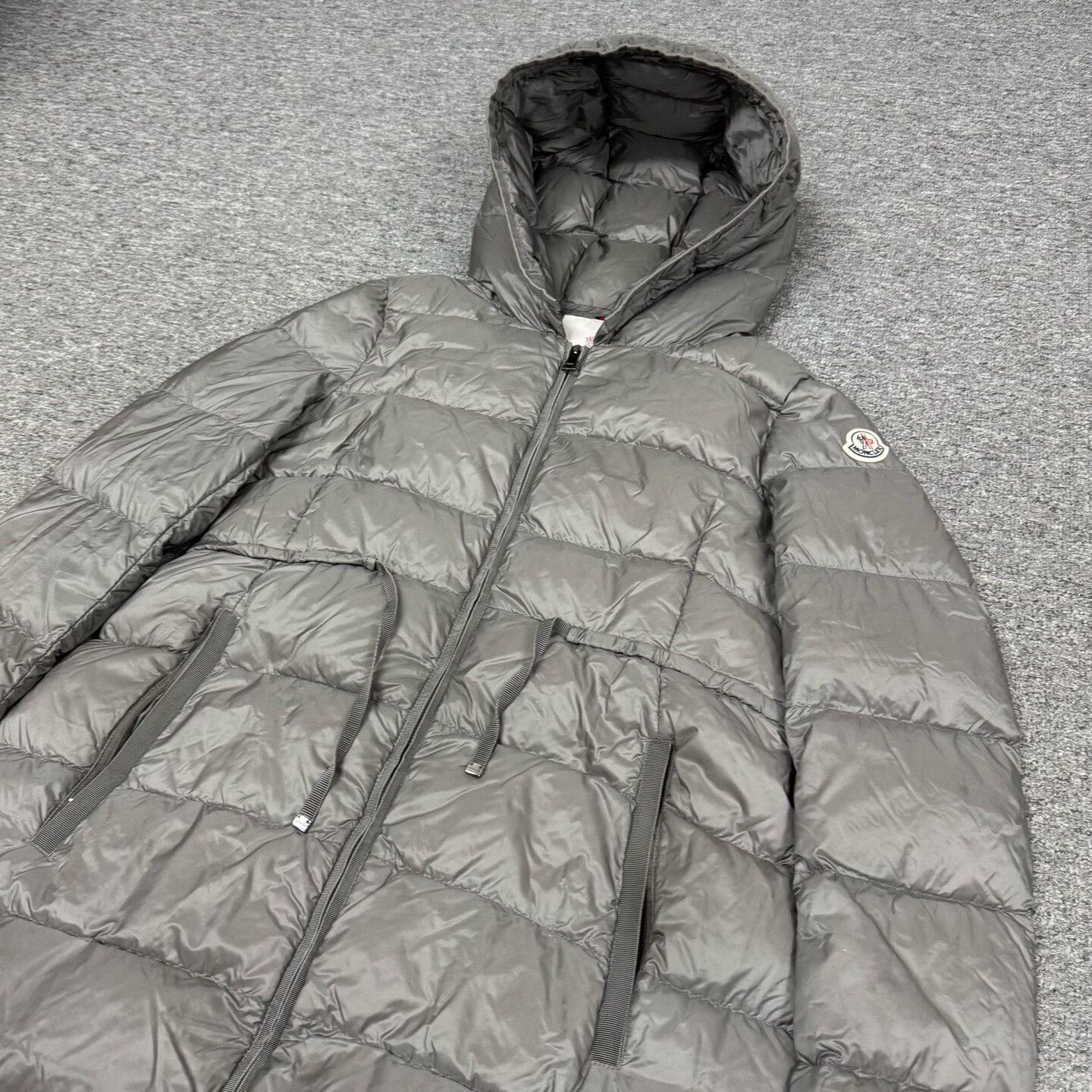 Moncler Moncler Waist-Cinched Logo Hooded Down Jacket Size M / US 6-8 / IT 42-44 - 3 Thumbnail