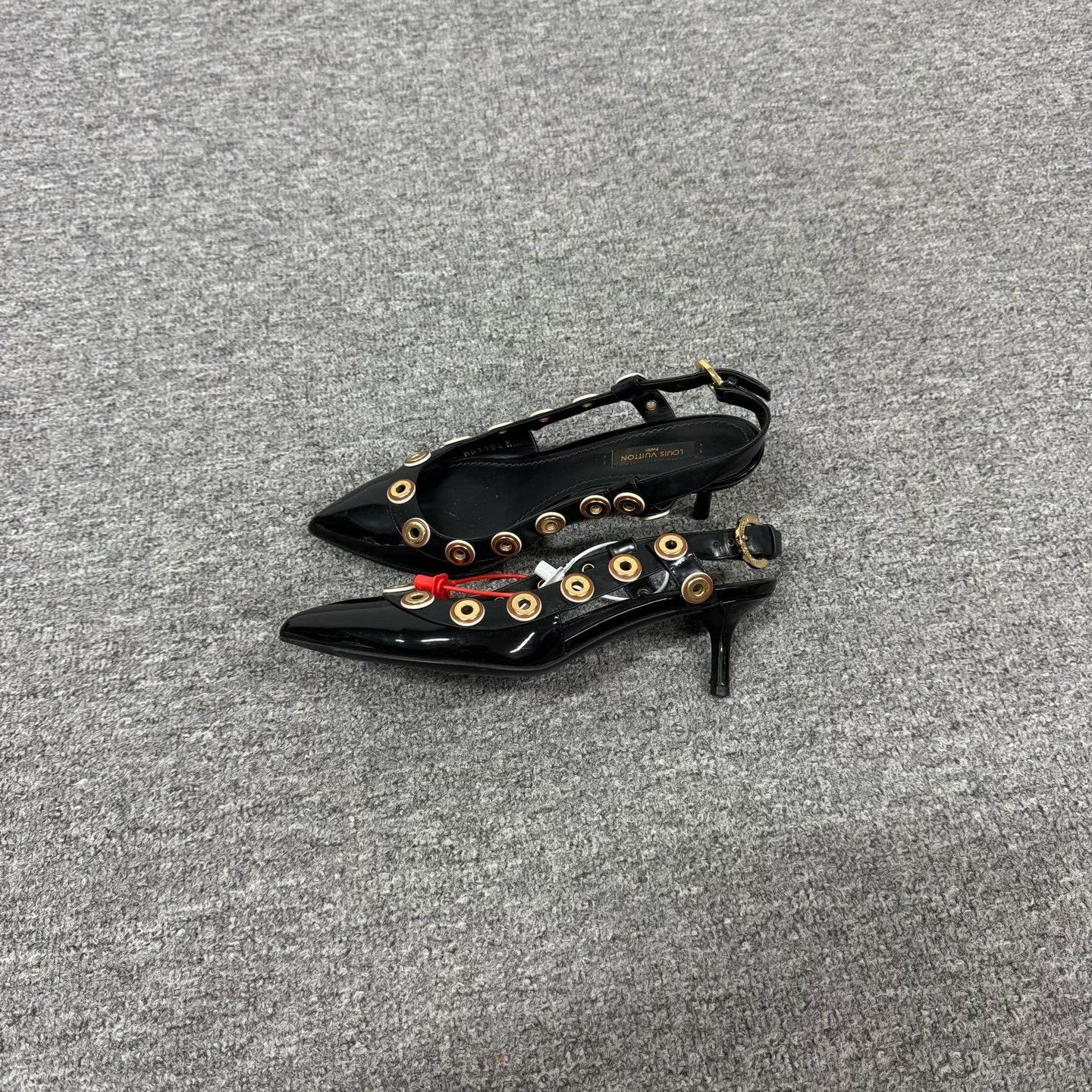 Louis Vuitton Louis Vuitton Patent Leather Heels Size US 5.5 / IT 35.5 - 2 Thumbnail
