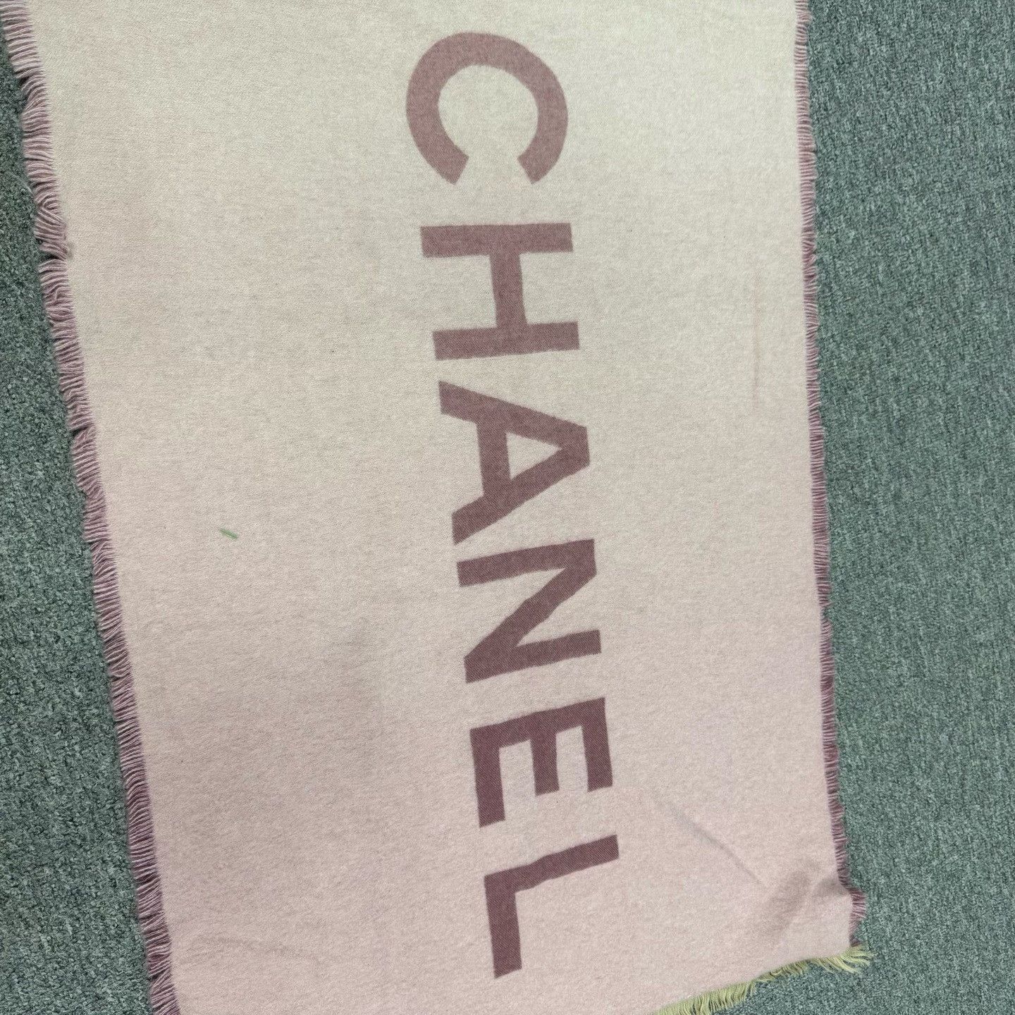 Chanel Chanel 23S Gradient CC Cashmere Shawl Size ONE SIZE - 5 Thumbnail