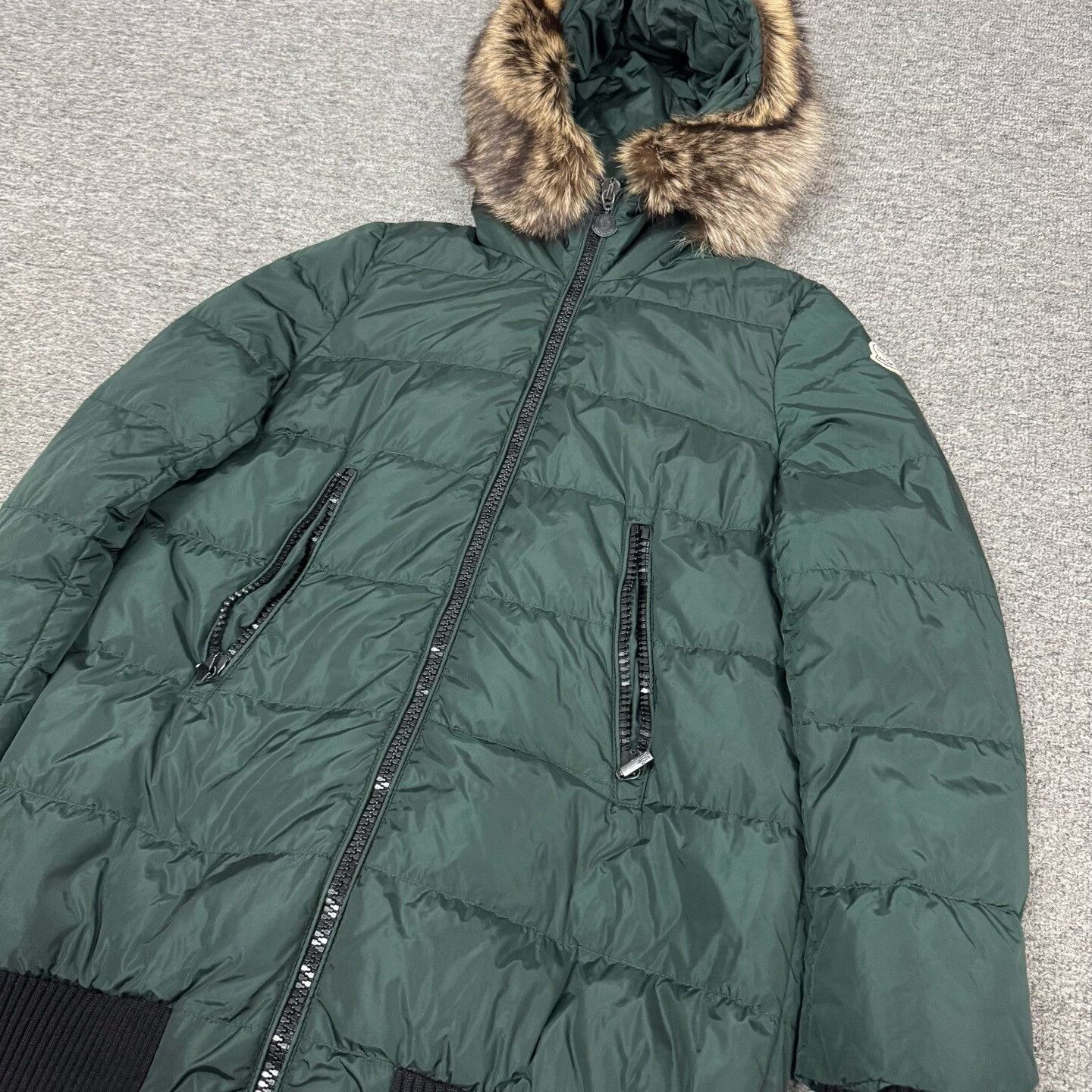 Moncler Moncler Mink Fur Collar Hooded Down Jacket 0 Size XS / US 0-2 / IT 36-38 - 4 Thumbnail