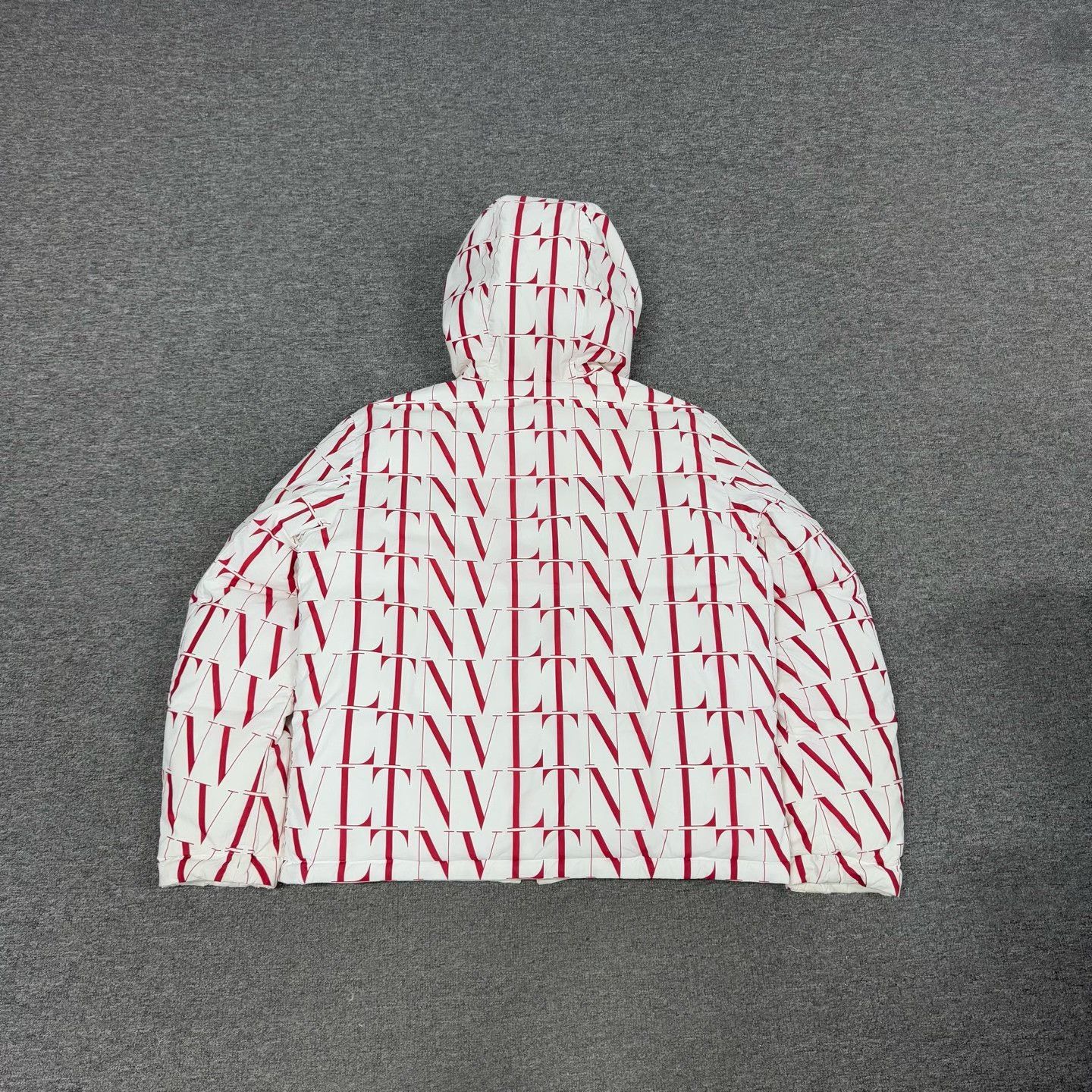 Valentino Valentino Red Letter Print Reversible Hooded Down Jacket Size US L / EU 52-54 / 3 - 2 Thumbnail
