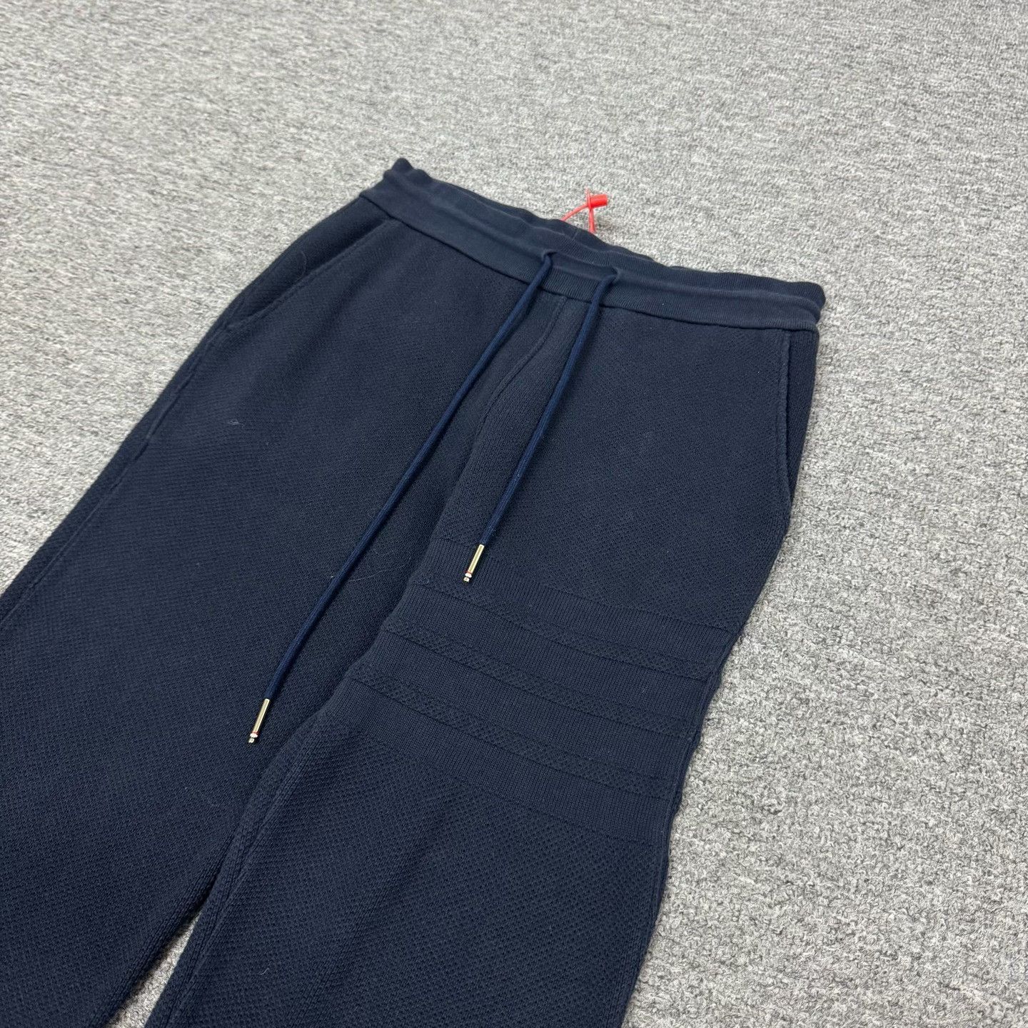 Thom Browne Thom Browne TB 4-Stripe Waffle Sweatpants Size US 26 / EU 42 - 4 Thumbnail