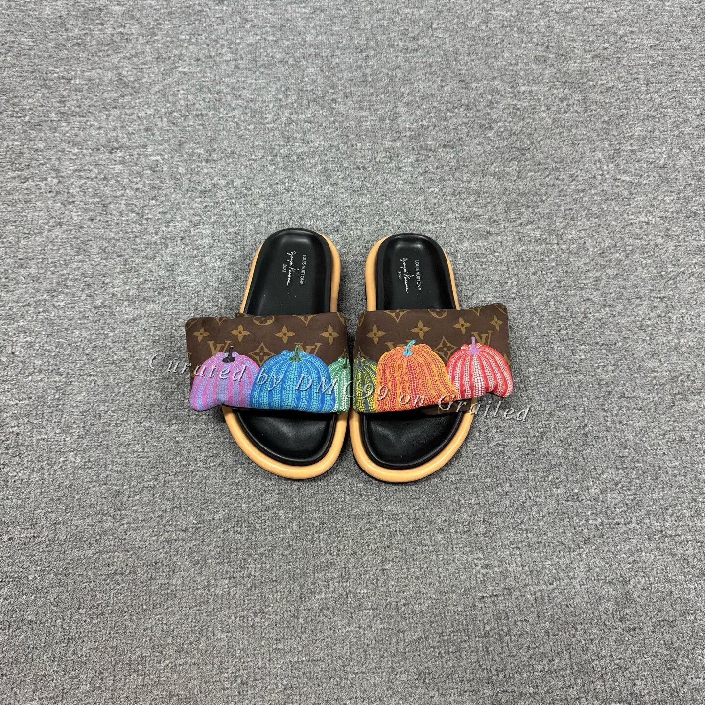 Louis Vuitton Louis Vuitton Yayoi Kusama Monogram Slippers Size US 6 / IT 36 - 3 Thumbnail