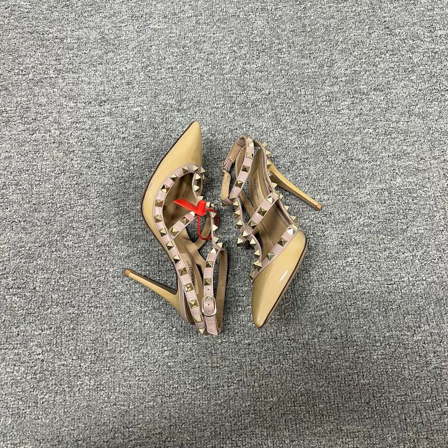 Valentino Valentino Studded High Heels Size US 5 / IT 35 - 5 Thumbnail