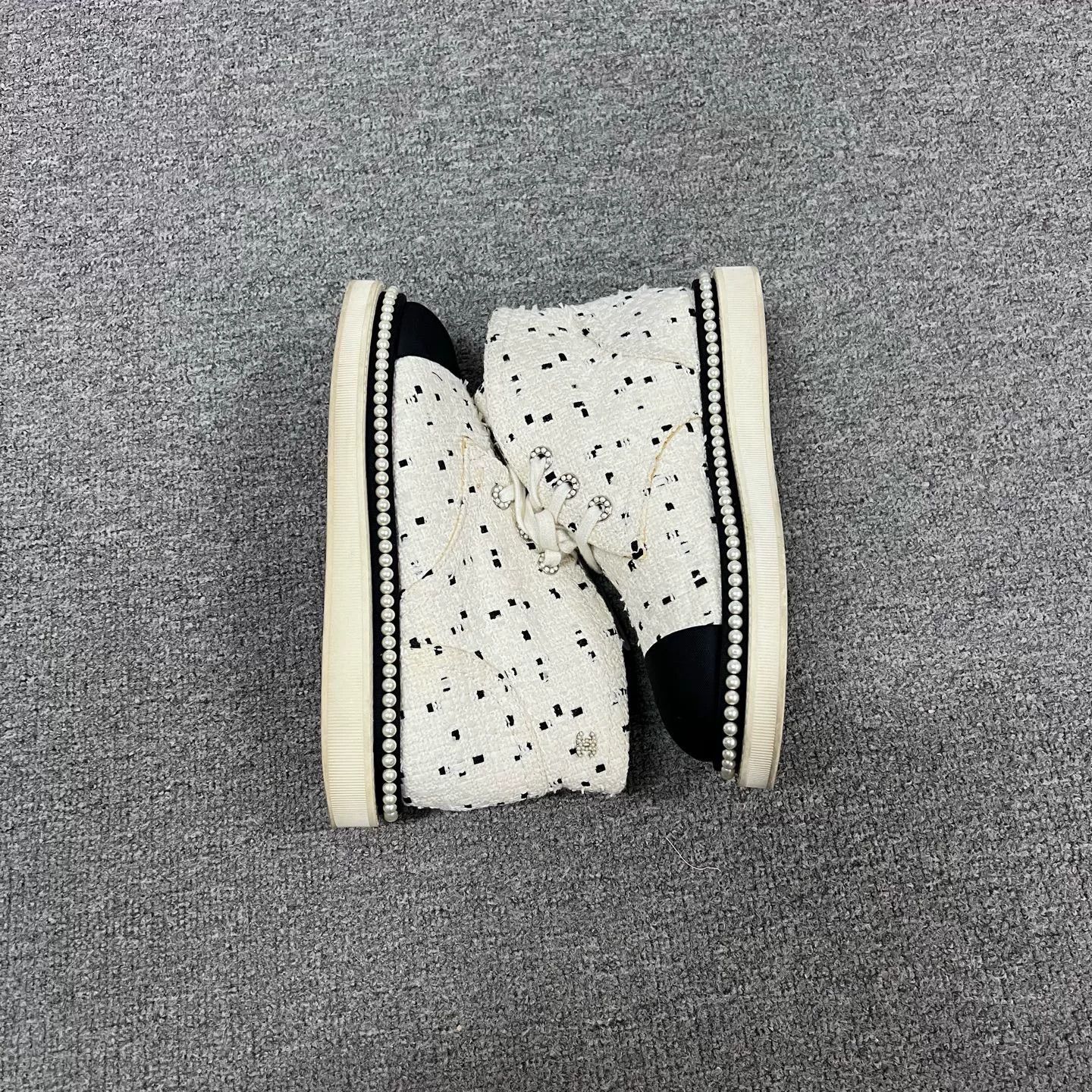 Chanel Chanel Woven Pearl High-Top Shoes Size US 5.5 / IT 35.5 - 6 Thumbnail