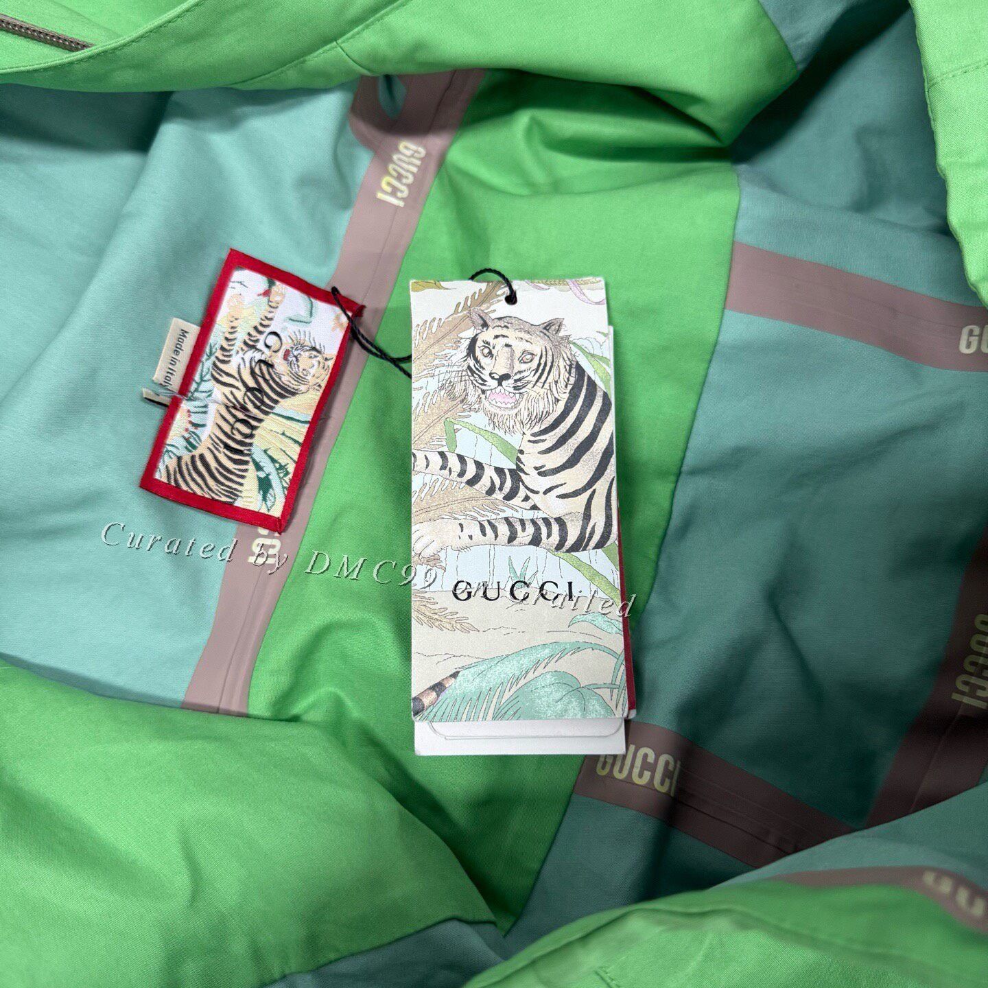 Gucci Gucci Year of Tiger Limited Waterproof Jacket Size US M / EU 48-50 / 2 - 7 Thumbnail