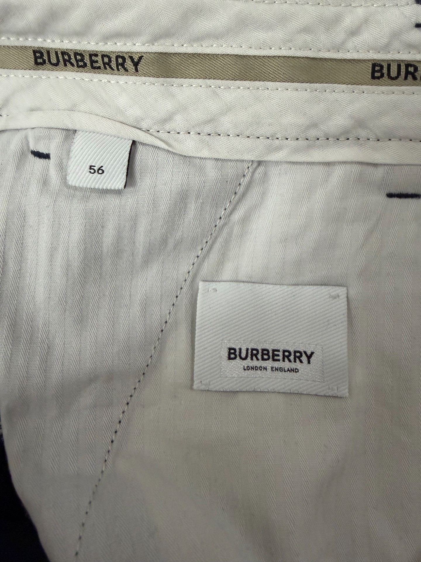 Burberry Burberry Side Knit Stripe Shorts Size US 40 / EU 56 - 4 Thumbnail