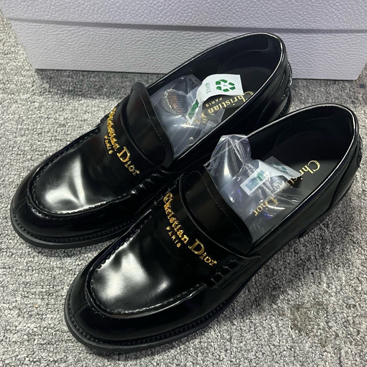 Dior Dior Black Patent Leather Round-Toe Loafers Size US 6 / IT 36 - 2 Thumbnail