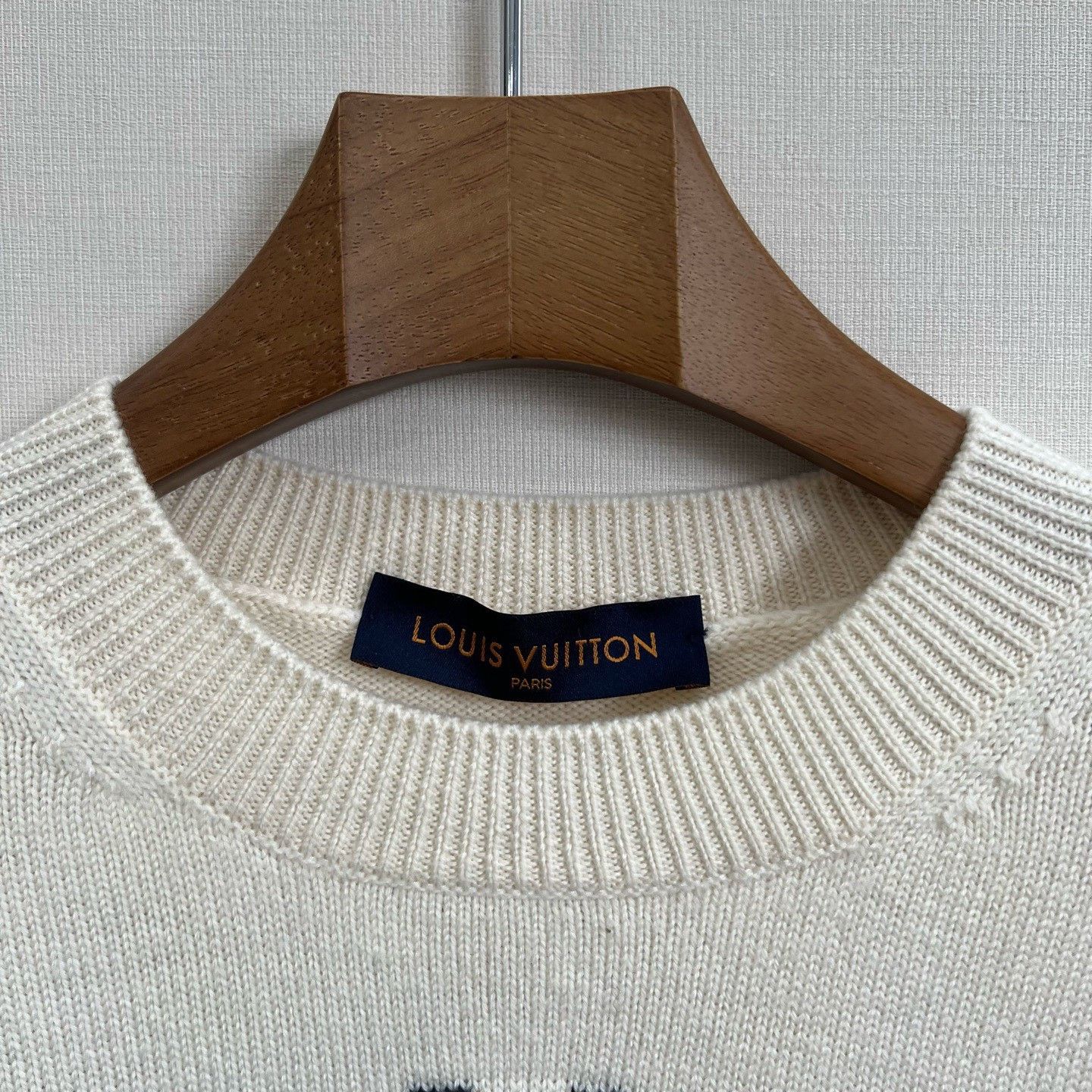 Louis Vuitton Louis Vuitton Beige Clock Logo Sweater Size US M / EU 48-50 / 2 - 4 Thumbnail