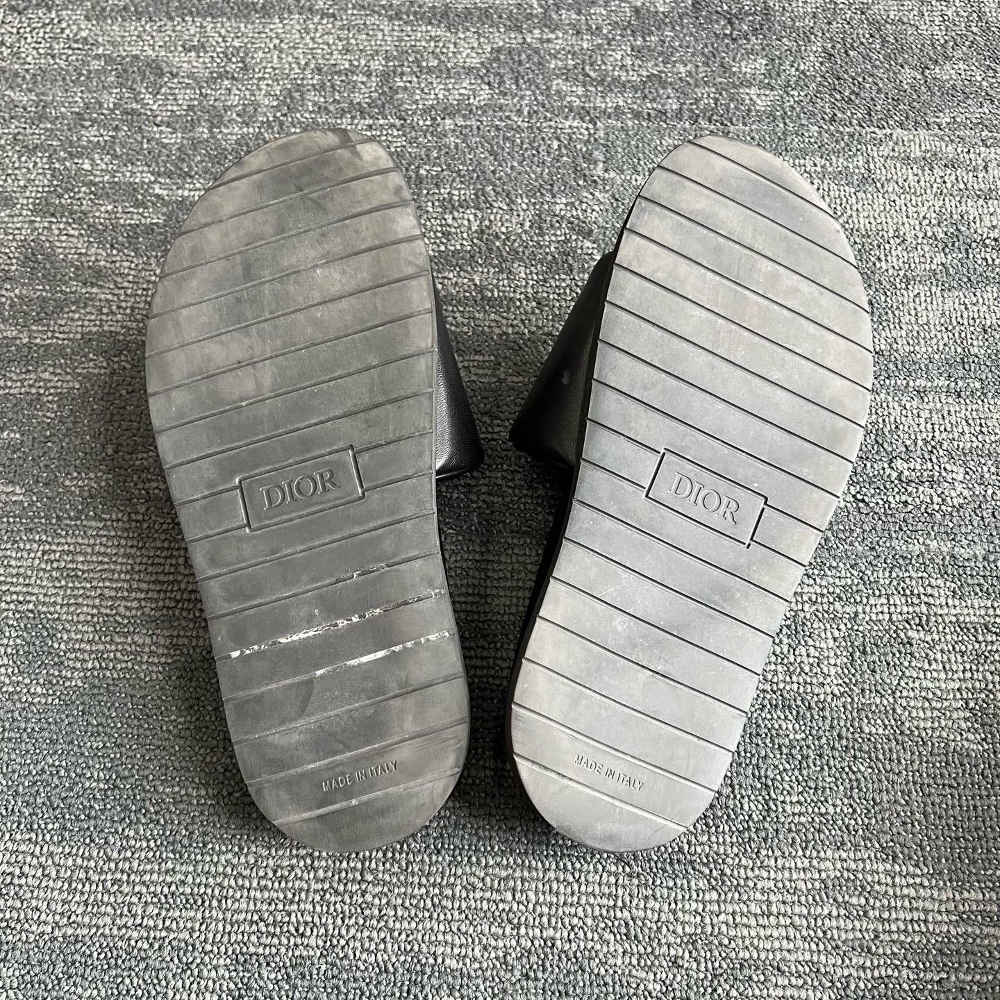 Dior Dior Aqua Embossed Logo Slides Size US 9 / EU 42 - 6 Thumbnail