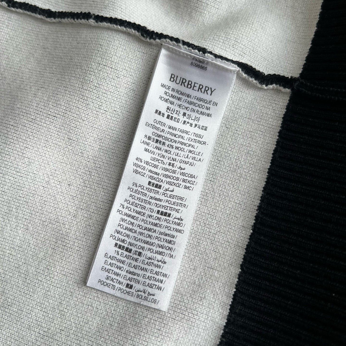 Burberry Burberry Mirror Horse Head Wool Cardigan Size US L / EU 52-54 / 3 - 4 Thumbnail