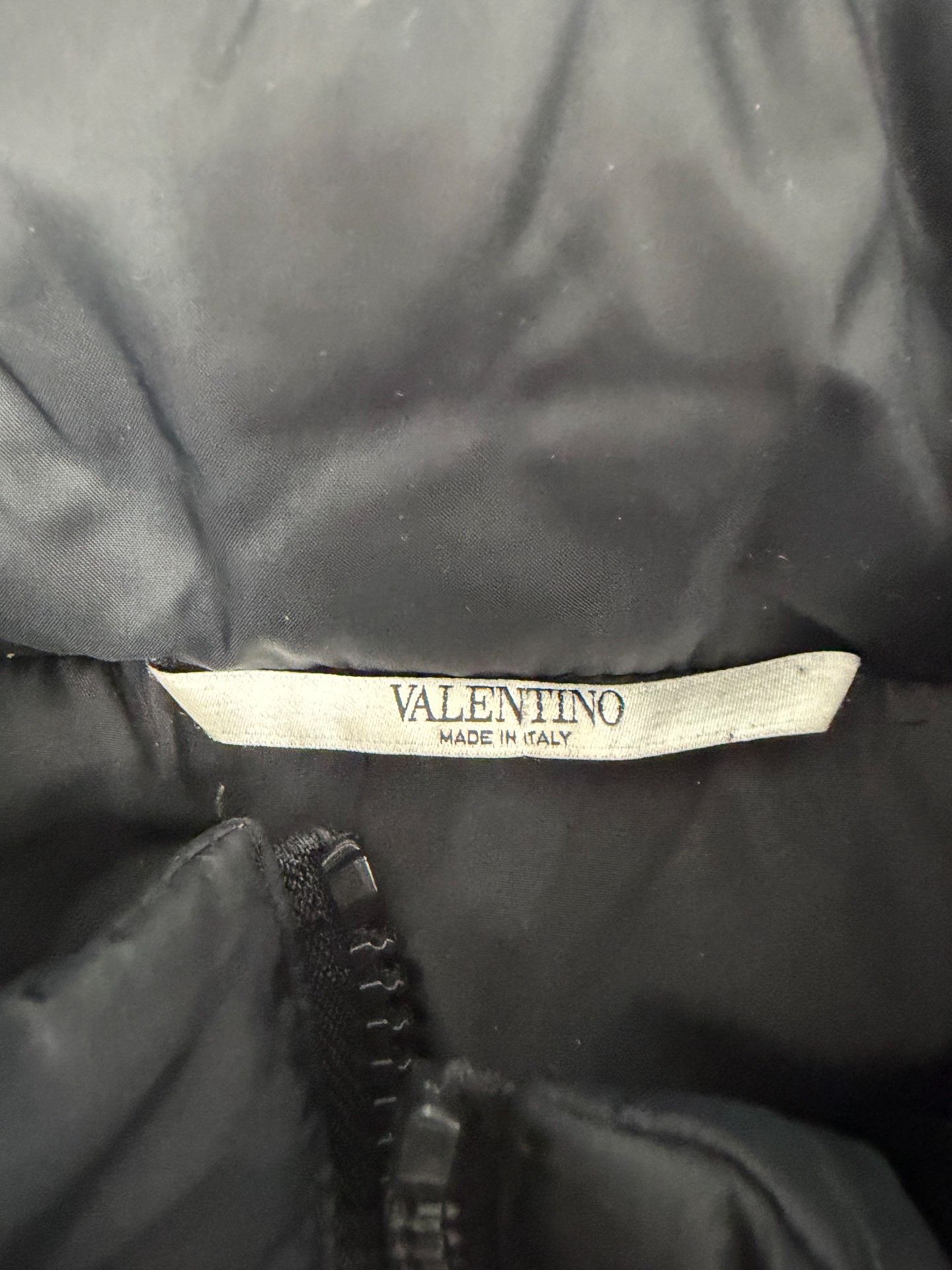 Valentino Valentino VLTN Print Black Down Jacket Size US M / EU 48-50 / 2 - 4 Thumbnail