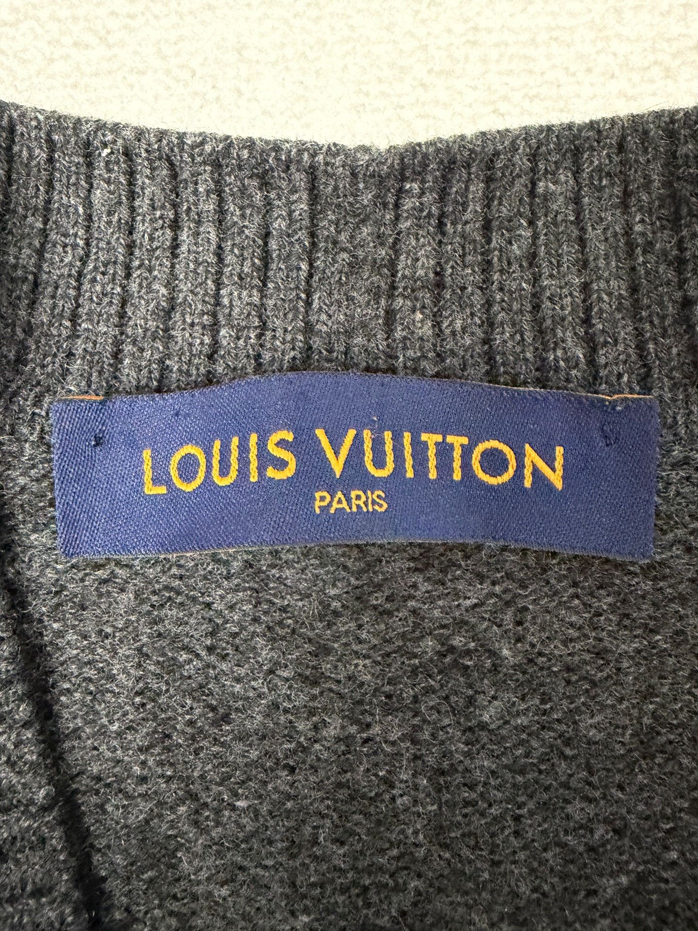 Louis Vuitton Louis Vuitton Triple Flower Wool Cardigan Size US M / EU 48-50 / 2 - 3 Thumbnail