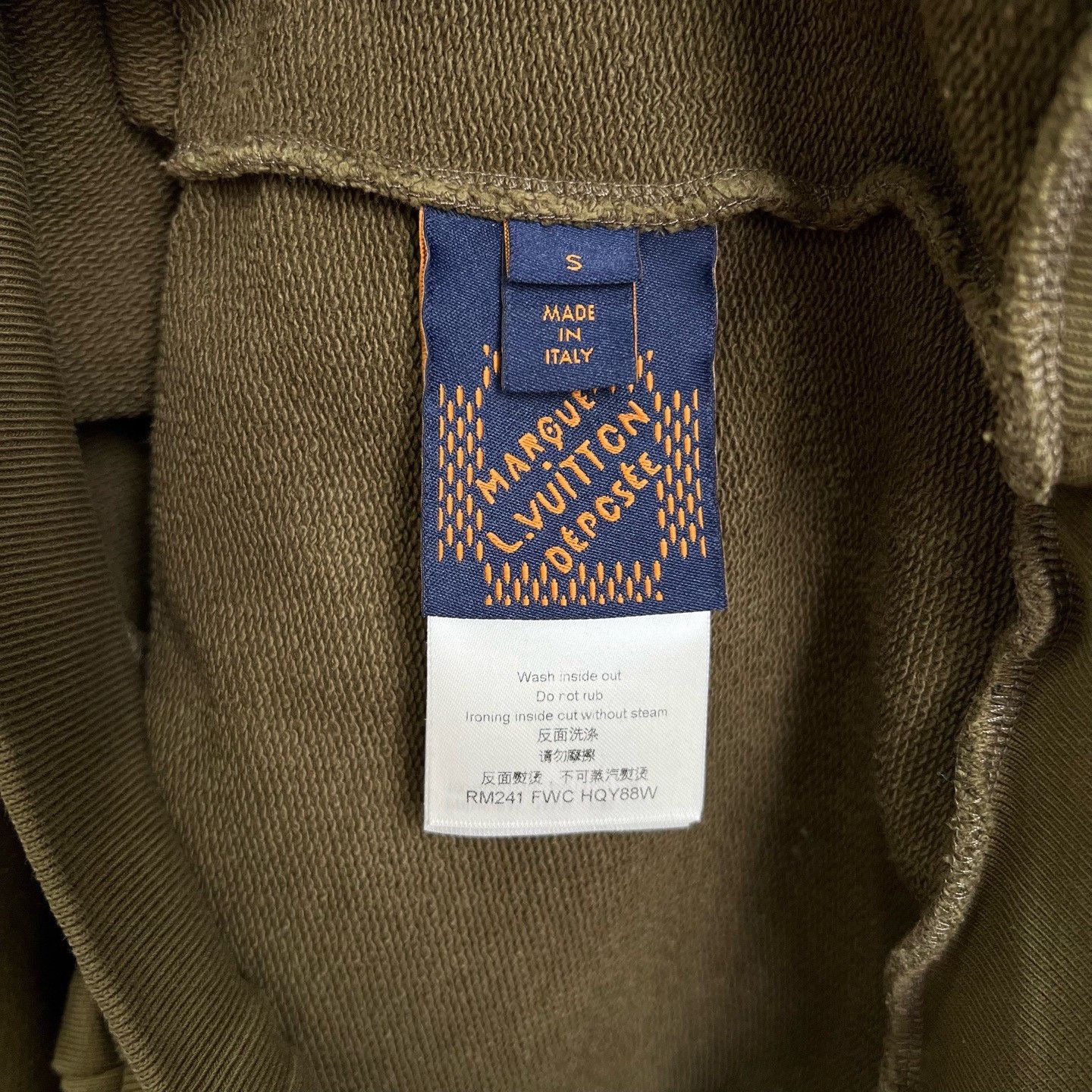 Louis Vuitton Louis Vuitton LV x Pharrell Rivet Logo Hoodie Size US S / EU 44-46 / 1 - 5 Thumbnail