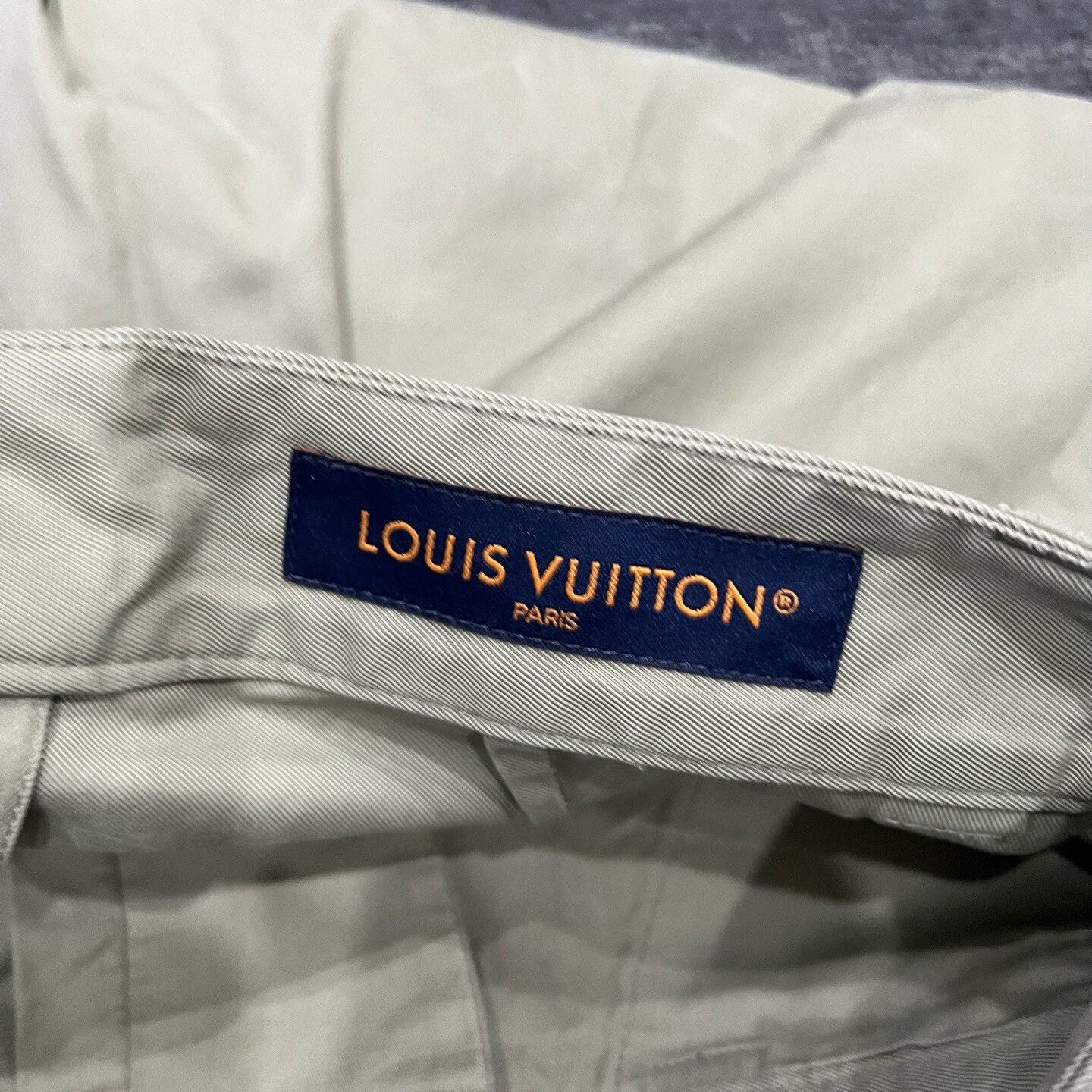 Louis Vuitton Louis Vuitton Pharrell Embroidered Cargo Pants Size US 30 / EU 46 - 4 Thumbnail