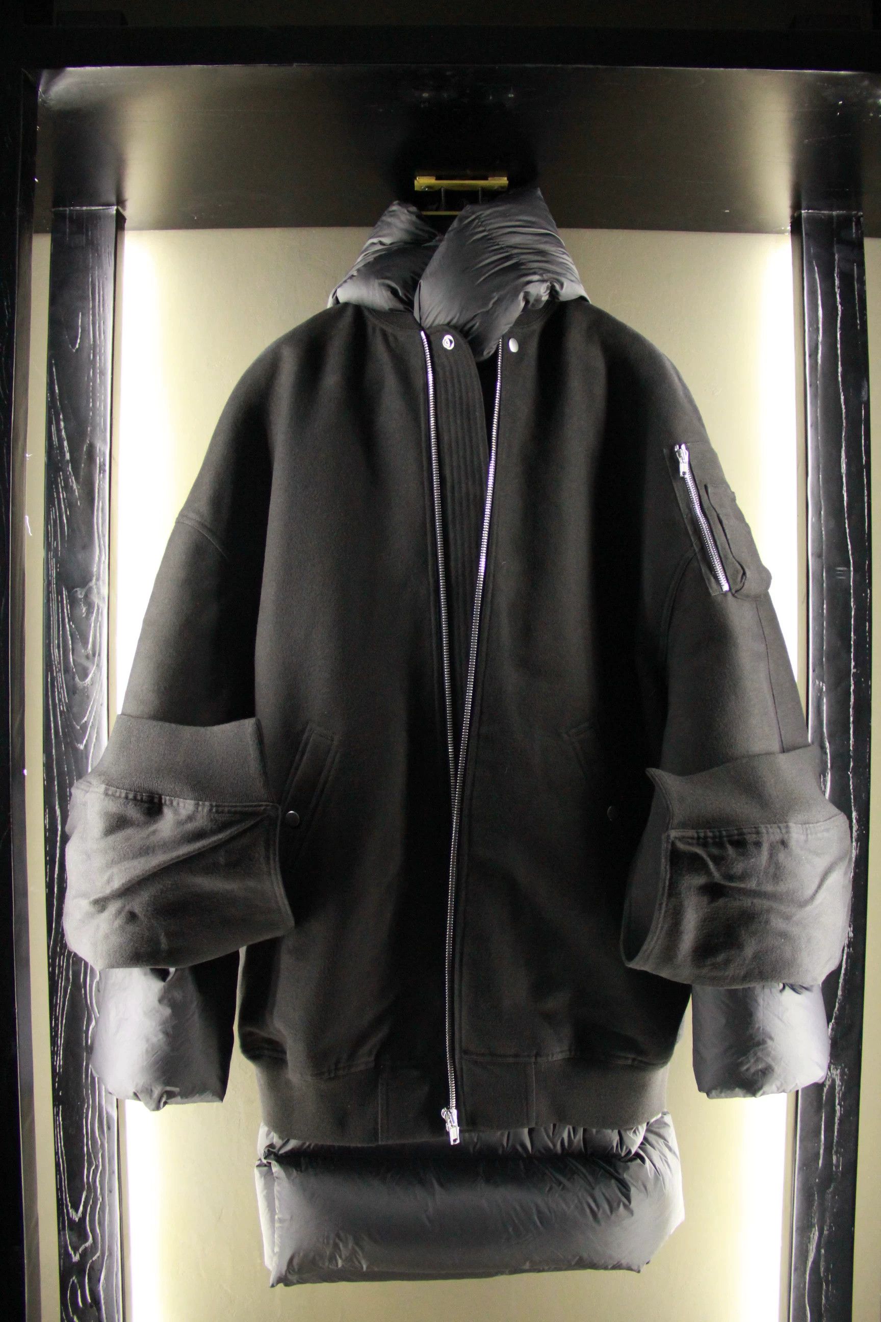 Rick Owens Rick Owens Black Light Jackets Men m Size US M / EU 48-50 / 2 - 2 Thumbnail