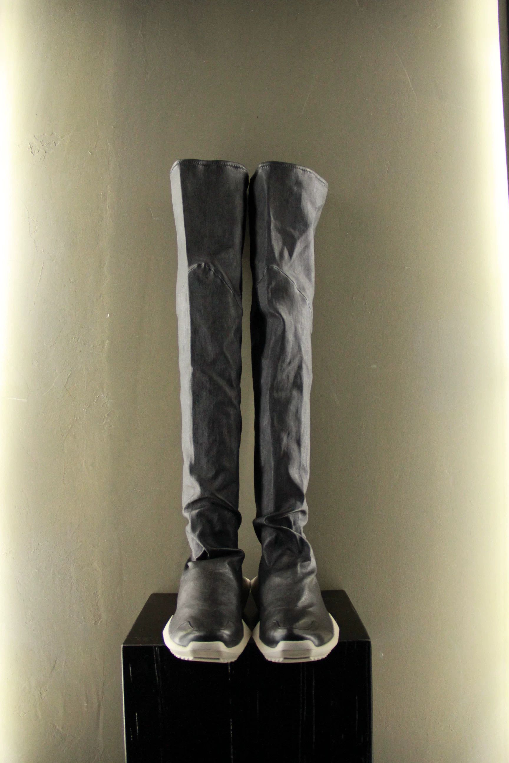 Rick Owens Rick Owens White Boots Women us_7 Size US 7 / IT 37 - 2 Thumbnail
