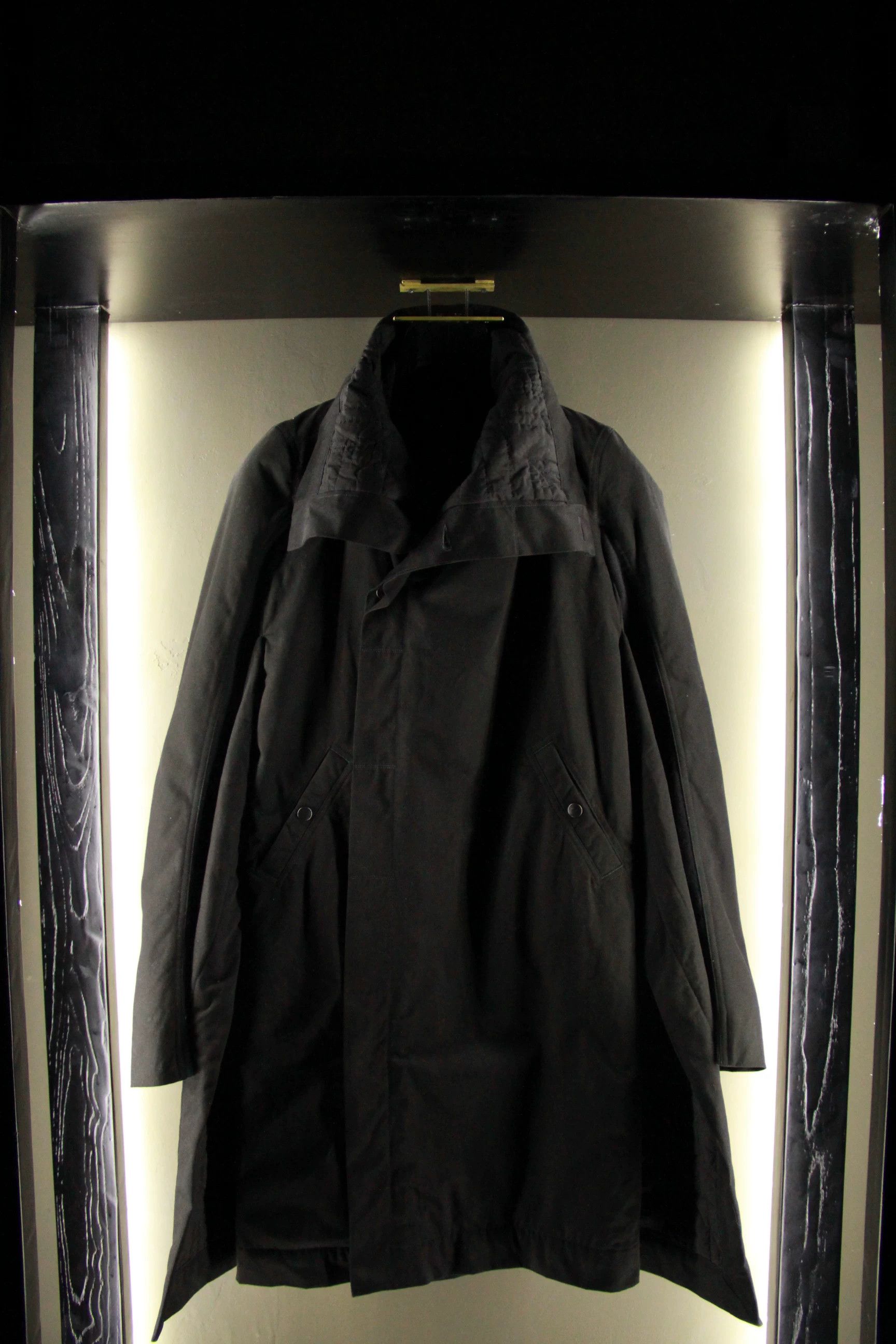 Rick Owens Rick Owens White Heavy Coats Men xs Size US XS / EU 42 / 0 - 2 Thumbnail
