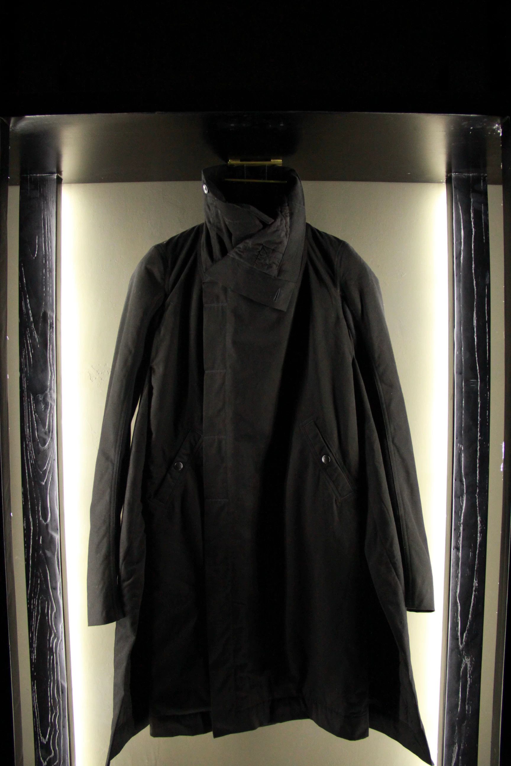 Rick Owens Rick Owens White Heavy Coats Men xs Size US XS / EU 42 / 0 - 3 Thumbnail