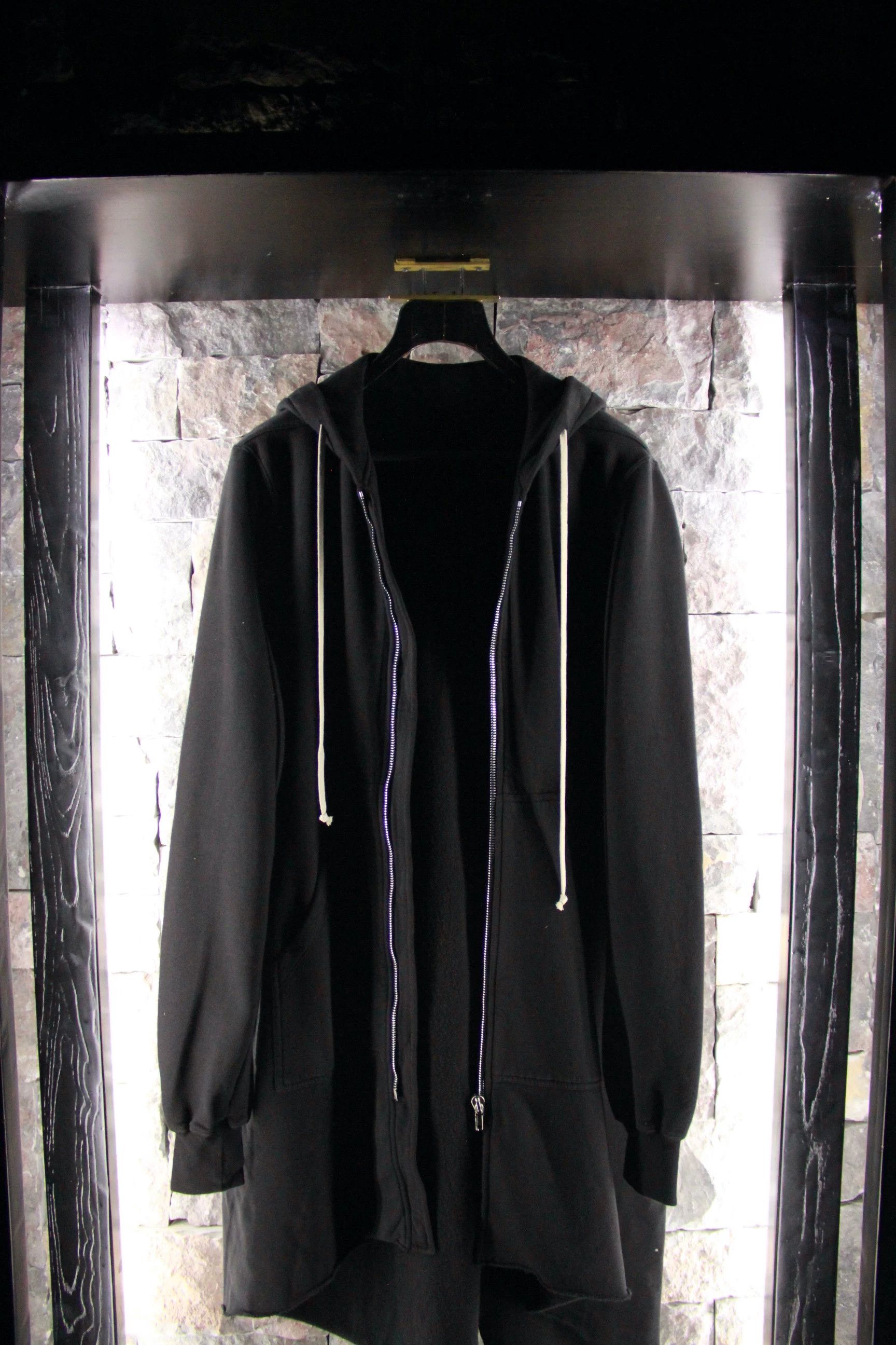 Rick Owens Rick Owens Black Heavy Coats Men m Size US M / EU 48-50 / 2 - 2 Thumbnail