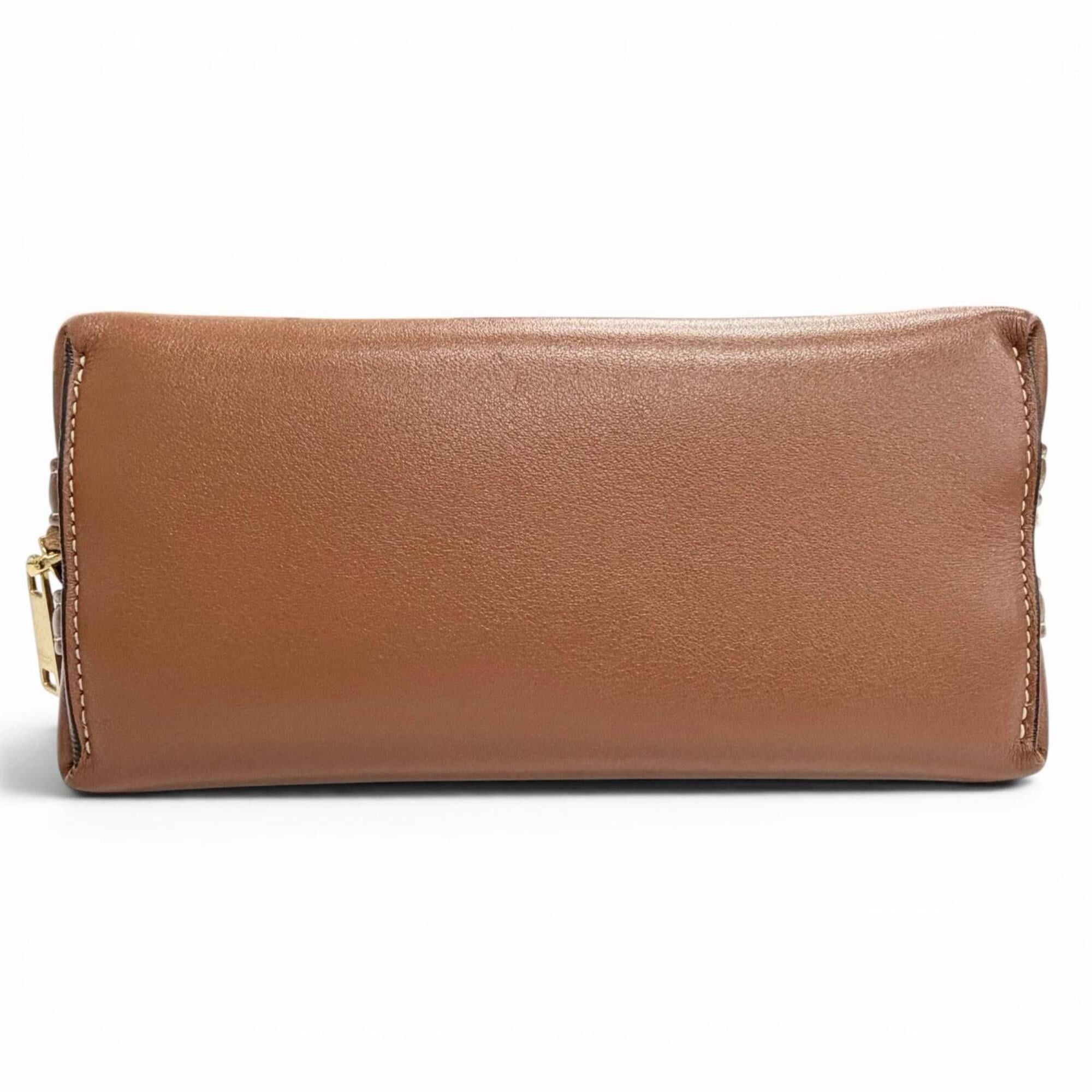 Celine CELINE 10E383DR8 Smooth Calfskin Cuile Triomphe Chain Clutch Shoulder Bag, Tan Brown, Made in Italy, Women's, with Dust Bag Size ONE SIZE - 5 Thumbnail