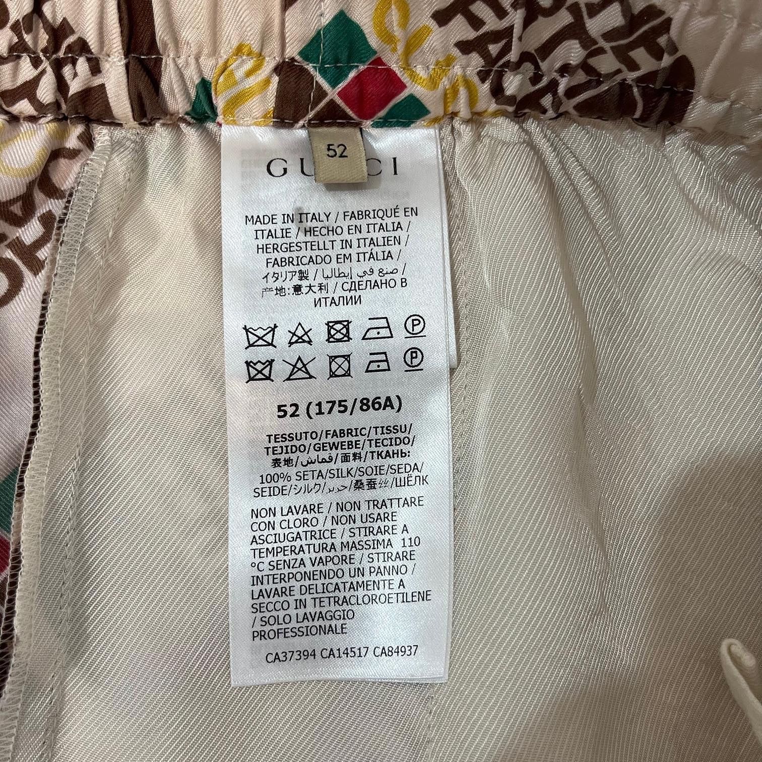 Gucci Gucci x The North Face Logo Print Shorts Size 52 Size US 36 / EU 52 - 4 Thumbnail