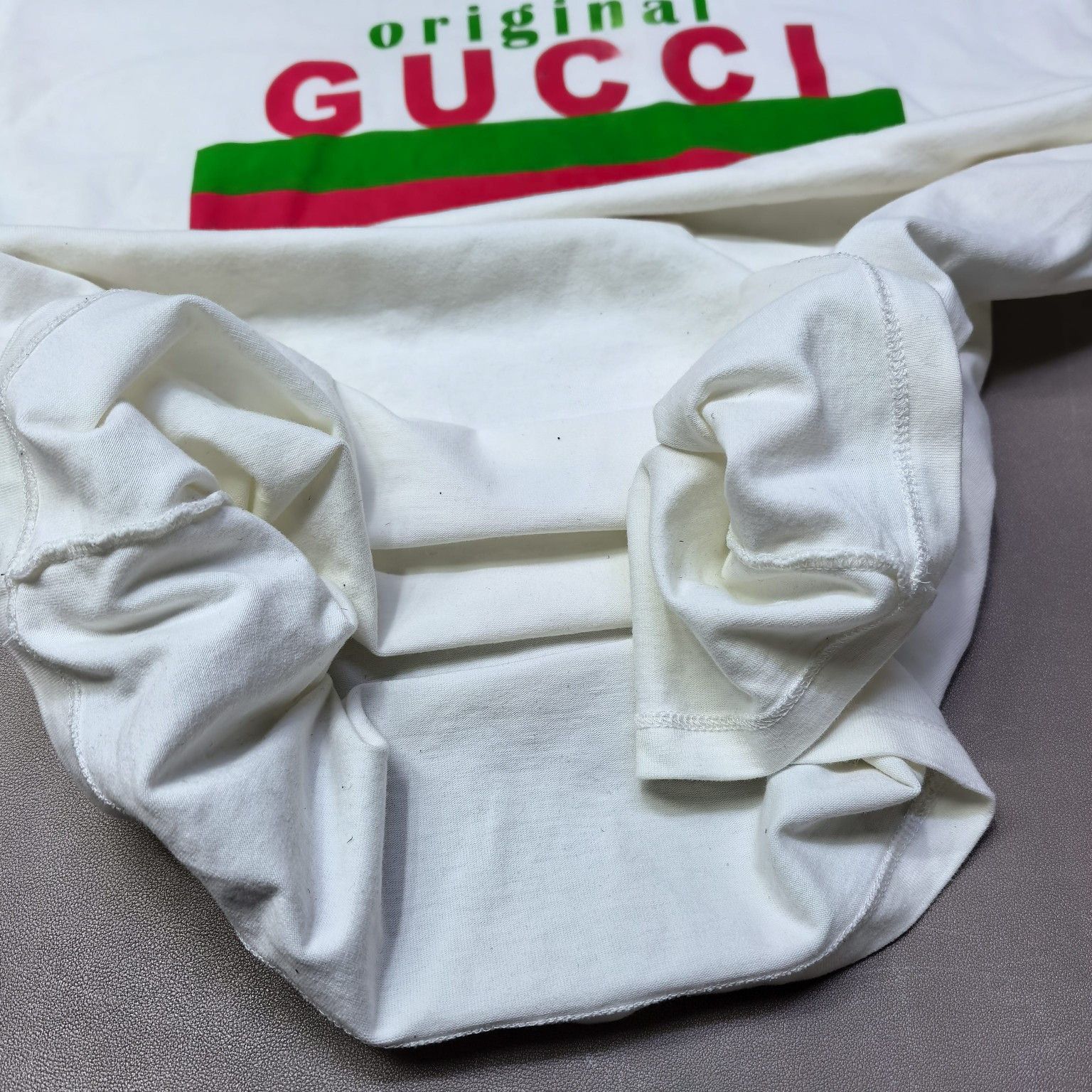 Gucci Gucci Original Logo T-Shirt Size M Size US M / EU 48-50 / 2 - 12 Thumbnail