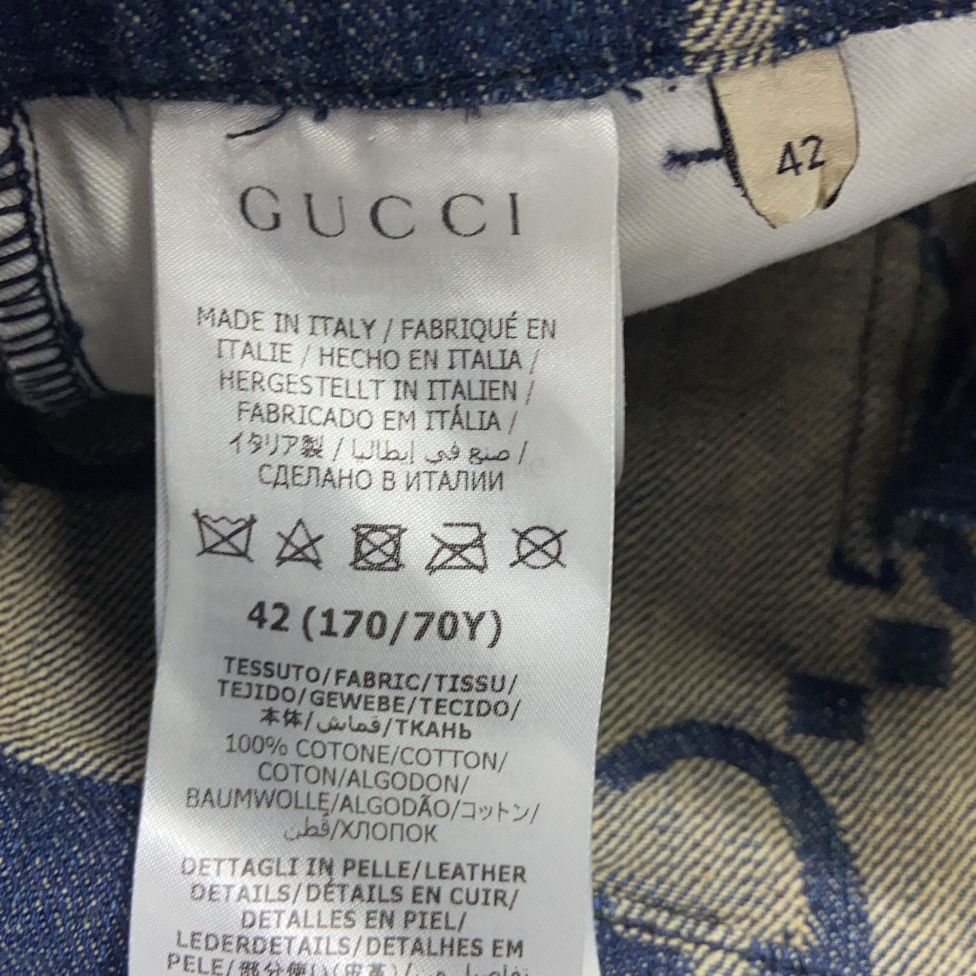 Gucci Gucci Monogram Denim Shorts Size 42 Size 28" / US 6 / IT 42 - 4 Thumbnail