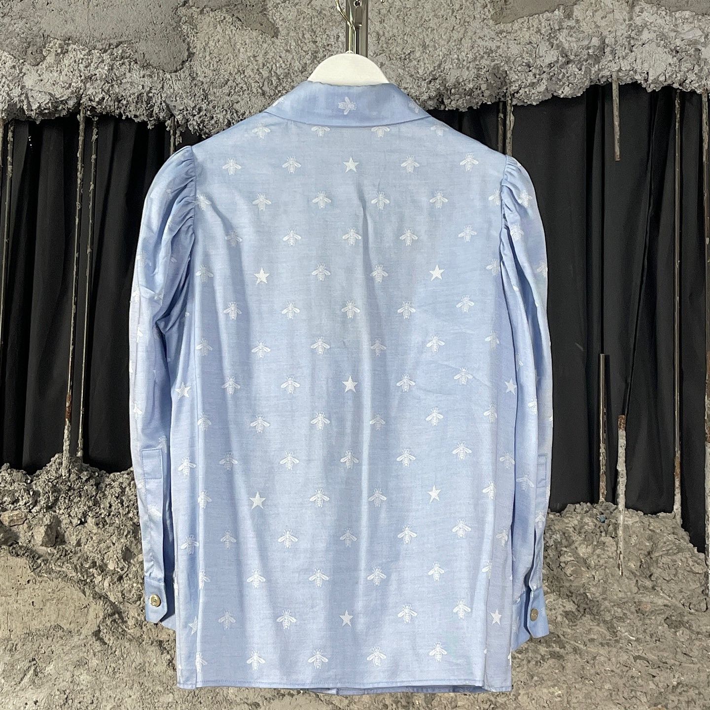 Gucci Gucci Bee Star Pattern Button Up Shirt Size 38 Size XS / US 0-2 / IT 36-38 - 2 Thumbnail