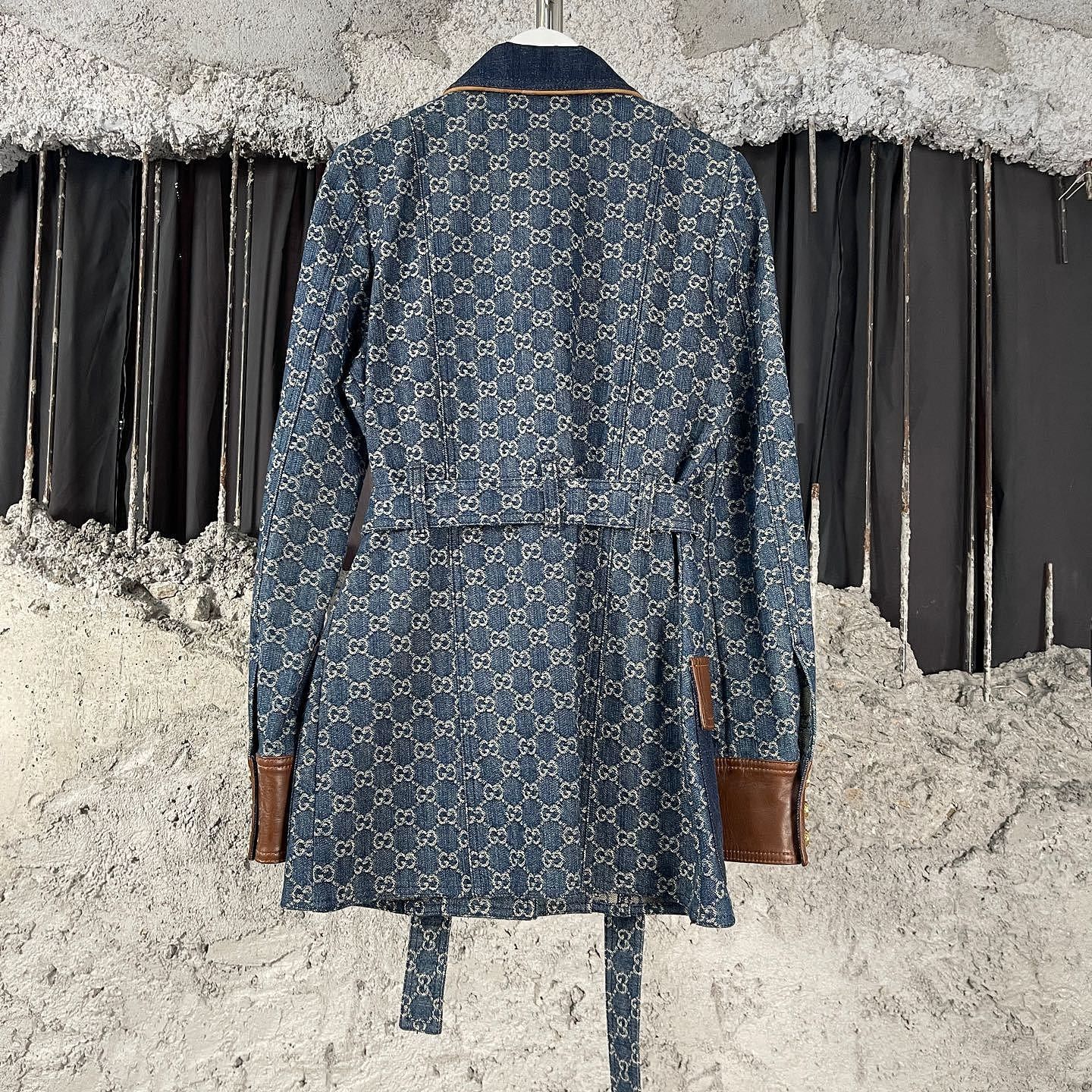 Gucci Gucci GG Logo Denim Jacket Size 36 Size XS / US 0-2 / IT 36-38 - 2 Thumbnail