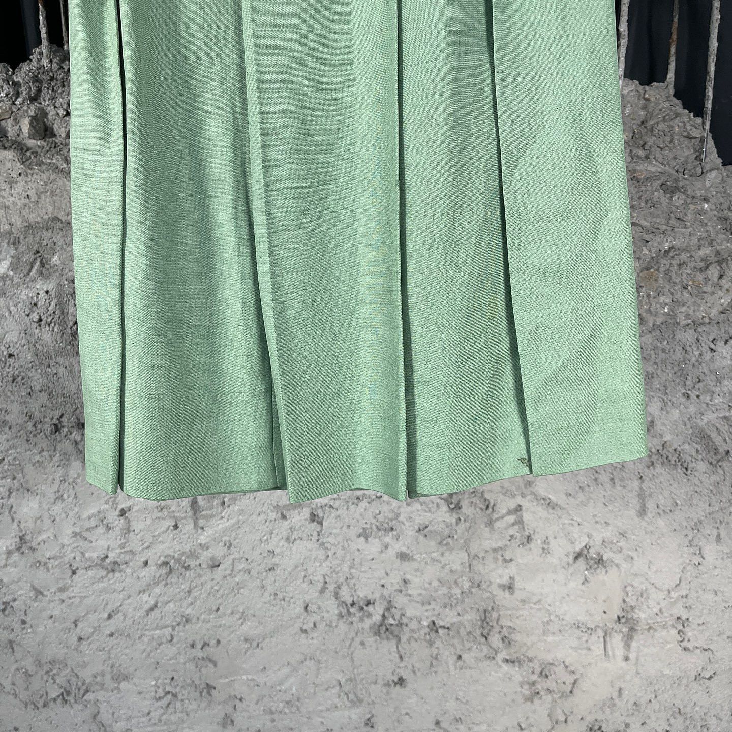 Gucci Gucci Green Pleated Midi Skirt Size 38 Size 26" / US 2 / IT 38 - 6 Thumbnail