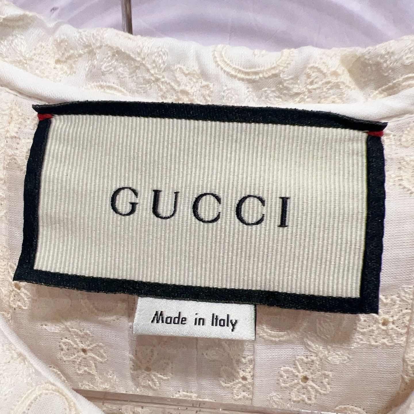 Gucci Gucci GG Embroidery Peter Pan Collar Blouse Size 44 Size M / US 6-8 / IT 42-44 - 3 Thumbnail