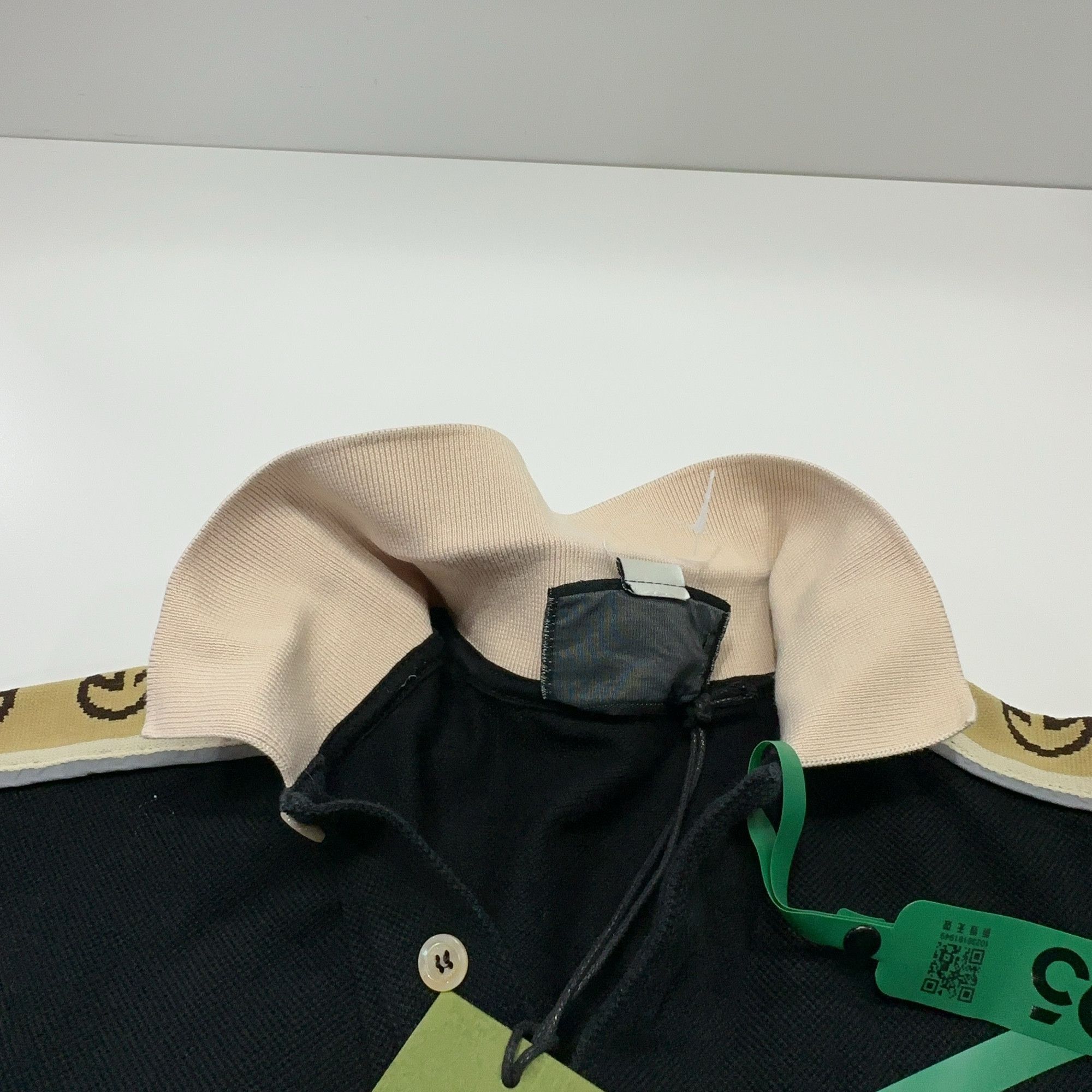 Gucci Gucci GG Logo Tape Polo Shirt Size L Size US L / EU 52-54 / 3 - 9 Thumbnail