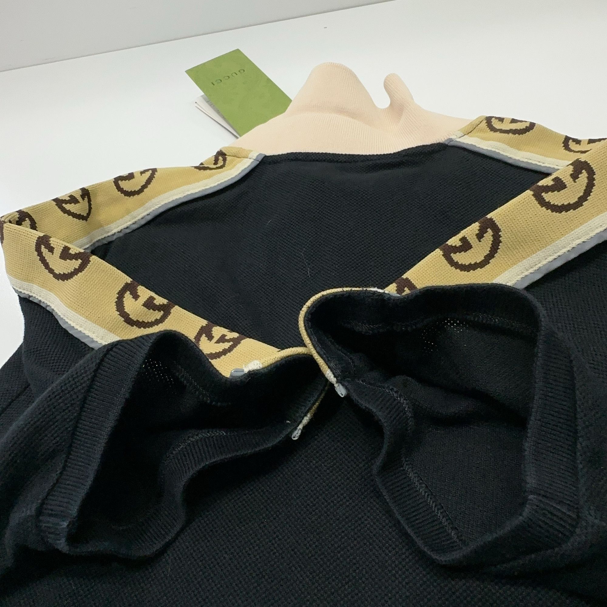 Gucci Gucci GG Logo Tape Polo Shirt Size L Size US L / EU 52-54 / 3 - 15 Thumbnail