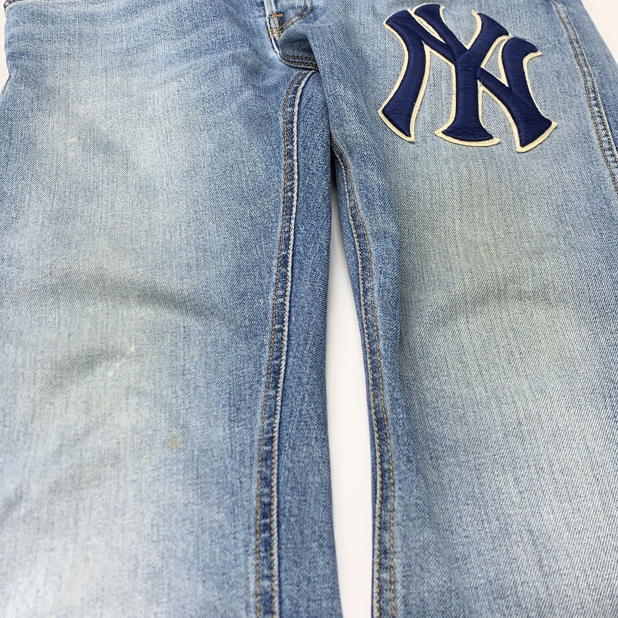 Gucci Gucci x New York Yankees NY Logo Denim Jeans Size 34 Size US 34 / EU 50 - 8 Thumbnail