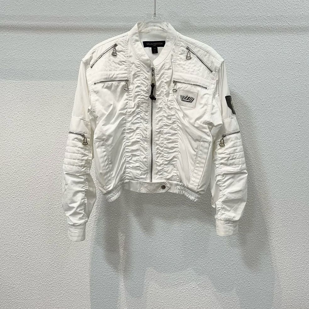 Louis Vuitton Louis Vuitton Ruched Bomber Jacket Size 34 Size XS / US 0-2 / IT 36-38 - 7 Thumbnail
