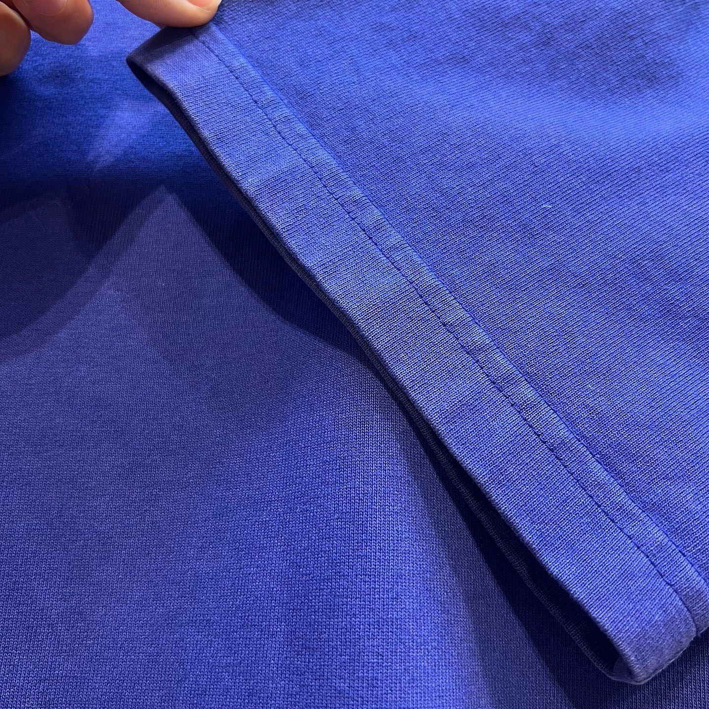 Louis Vuitton Louis Vuitton Blue Staple Edition T-Shirt Size L Size US L / EU 52-54 / 3 - 9 Thumbnail