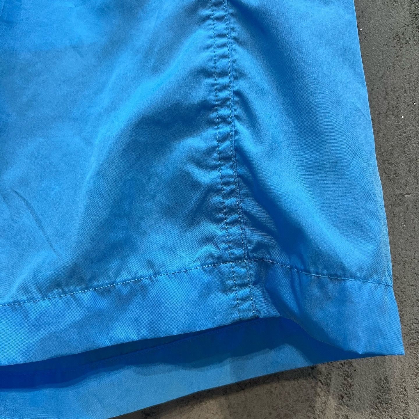 Louis Vuitton Louis Vuitton Nylon Shorts Size XL Size US 36 / EU 52 - 7 Thumbnail